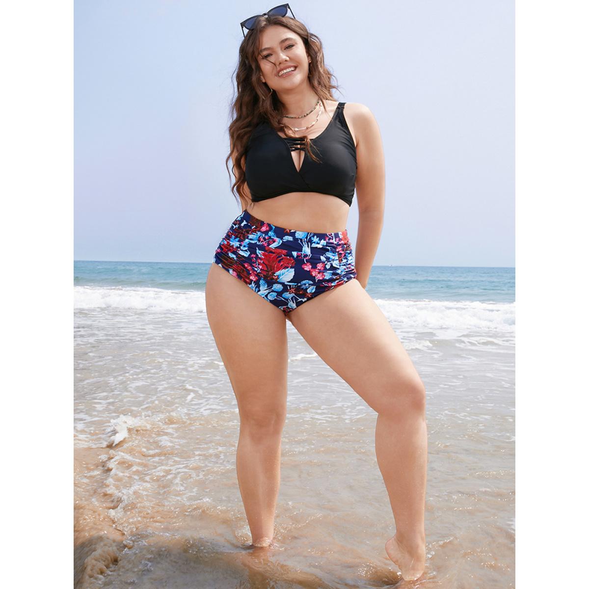 Plus Size Tropical Print Gathered High Waist Swim Bottom Women's Swimwear Indigo Vacation Gathered High stretch Skinny High Rise Curve Swim Bottoms BloomChic 14-16/1X Product Image