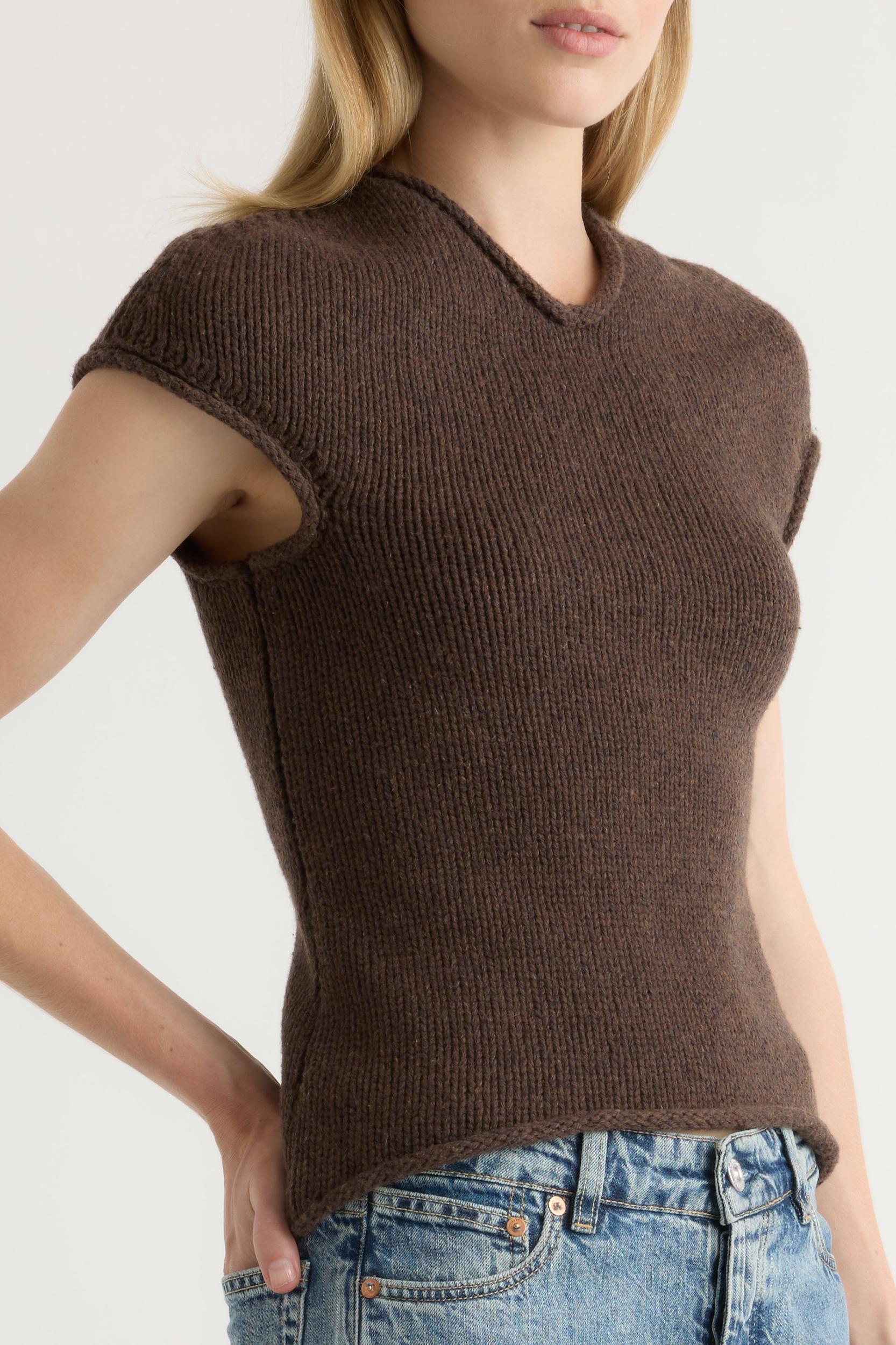 Simoul V-Neck Sweater Top Product Image