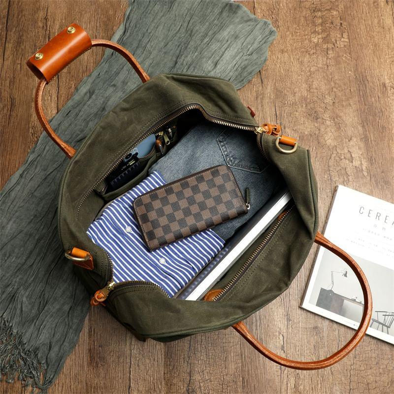 Plain Travel Bag Product Image