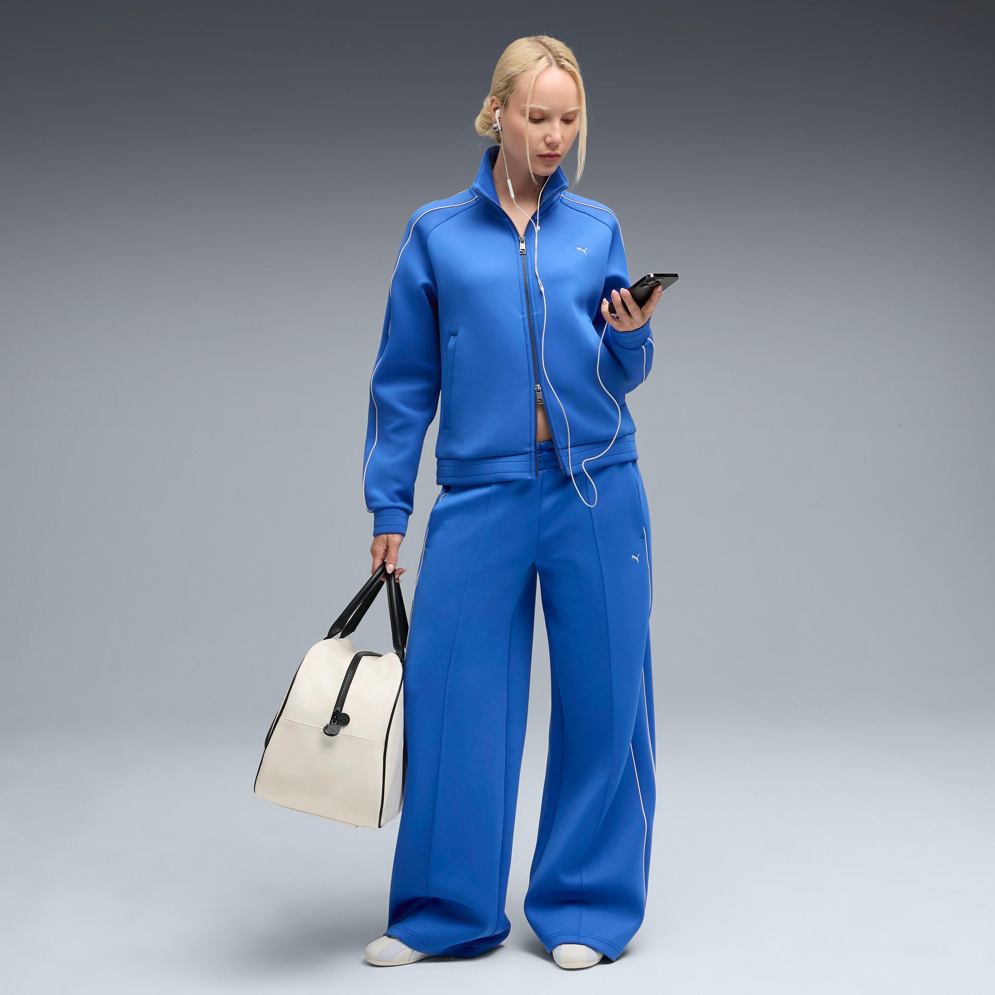 T7 Track Jacket Women Product Image