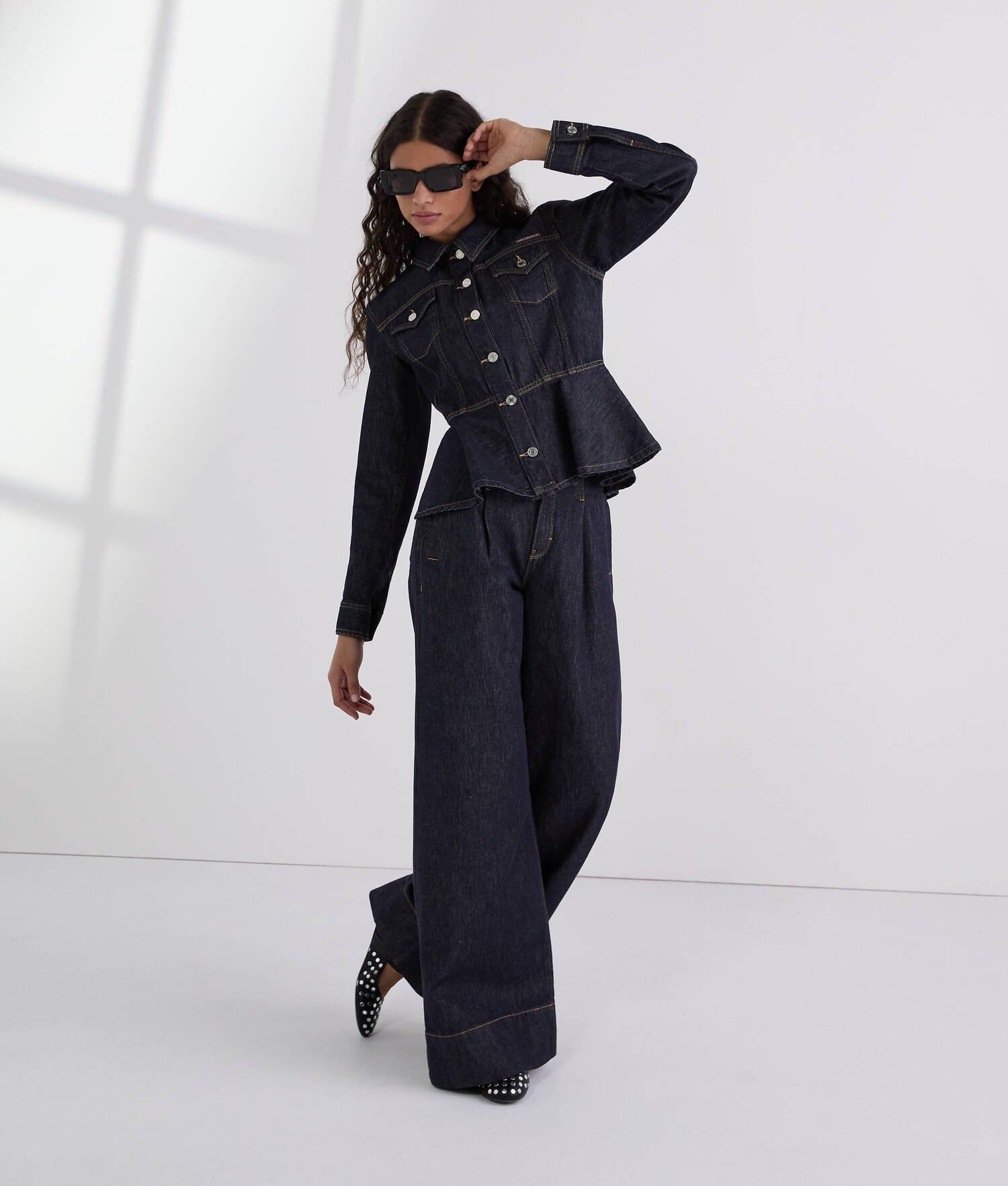 CONTRAST STITCH WIDE-LEG JEANS Product Image