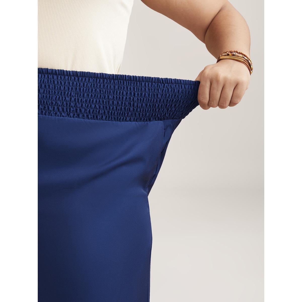 Plus Size Contrast Geo Print Hem Wide-Leg Pants Women Indigo Resort Loose Mid Rise Vacation Pants BloomChic 10/M Product Image