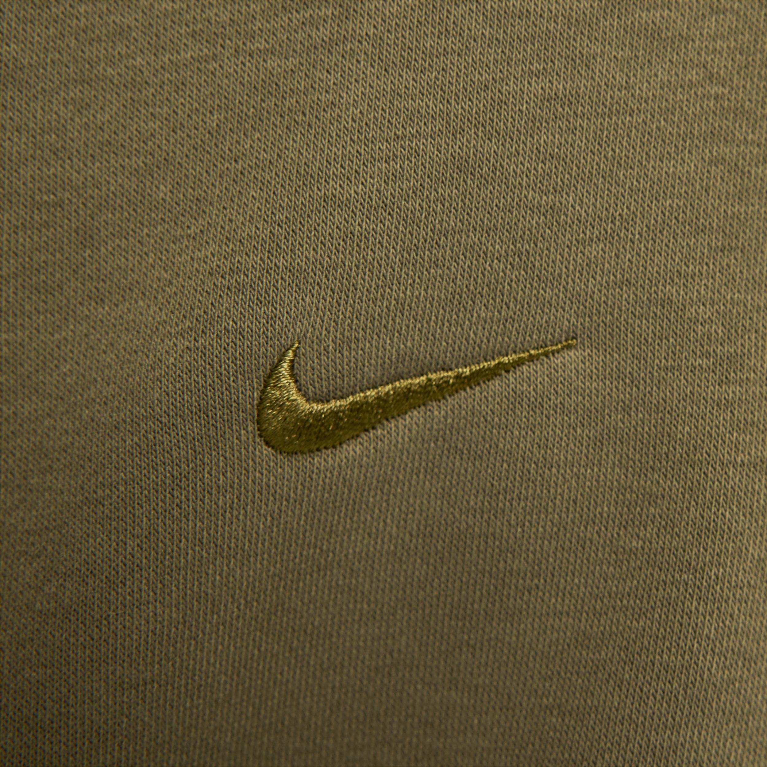 Nike Men's Devin Booker Therma-FIT Full-Zip Hoodie Product Image