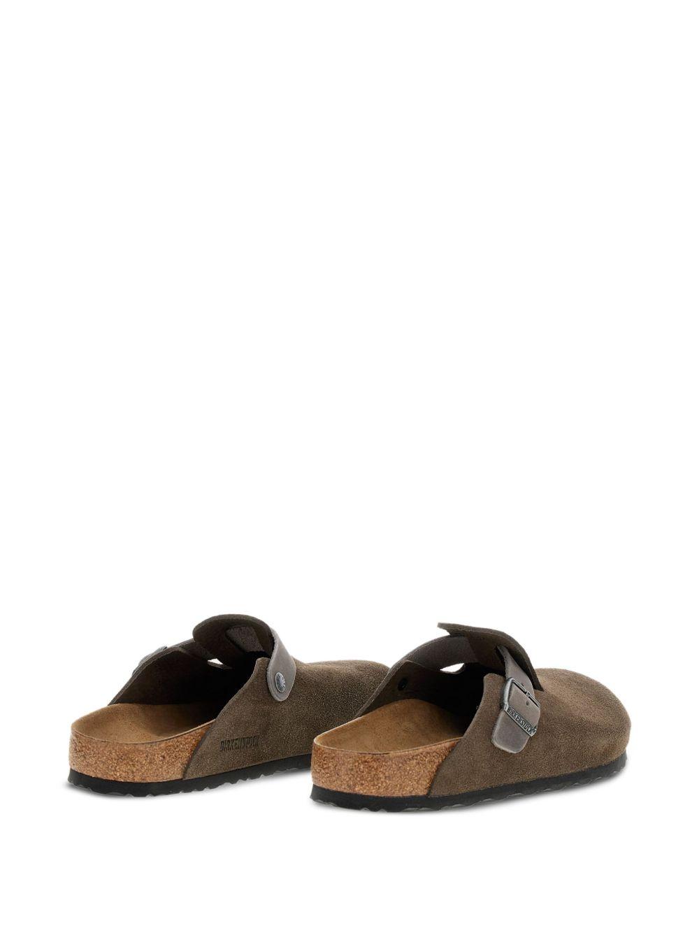 suede sandals Product Image