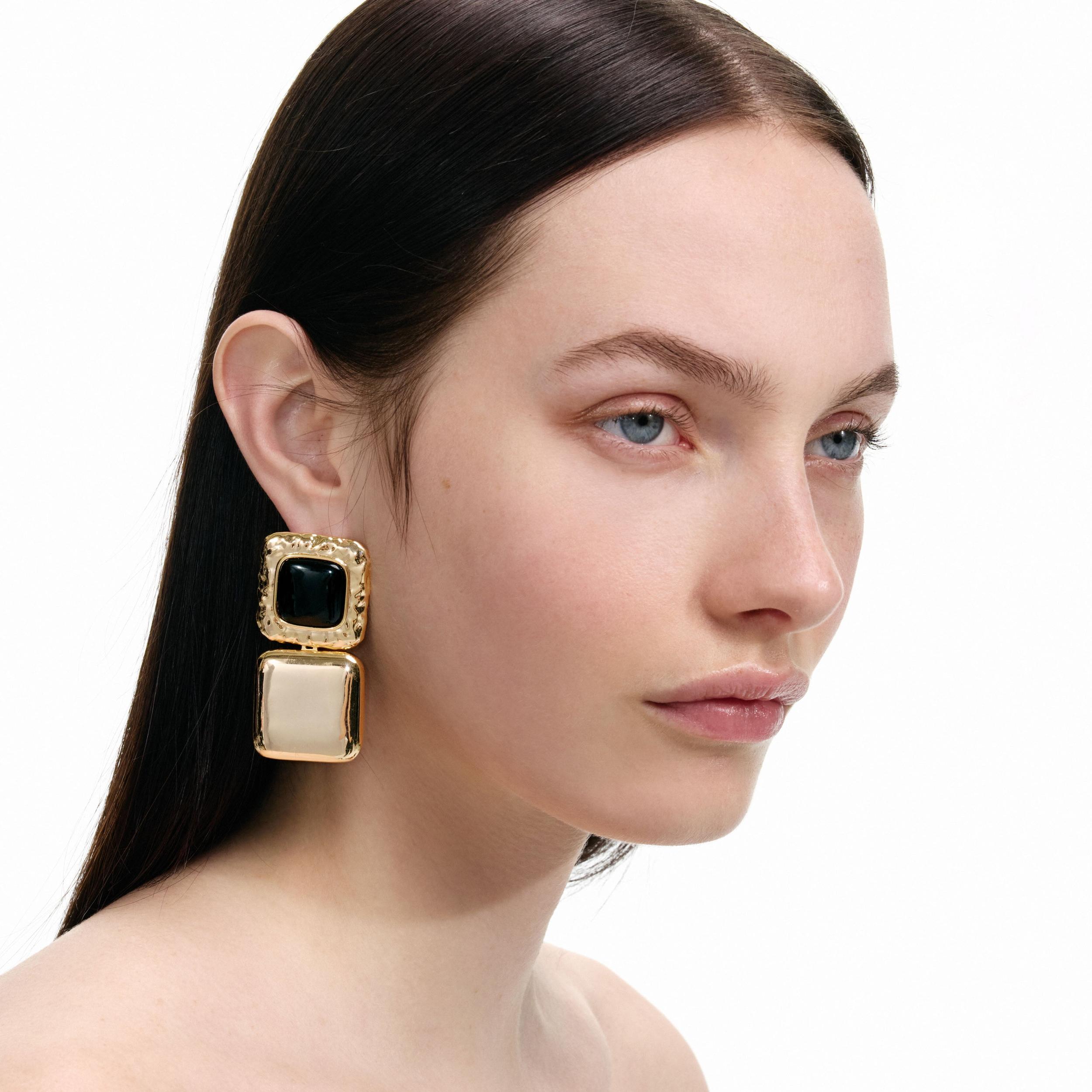 Mottled Gold Black Tiered Earrings Product Image