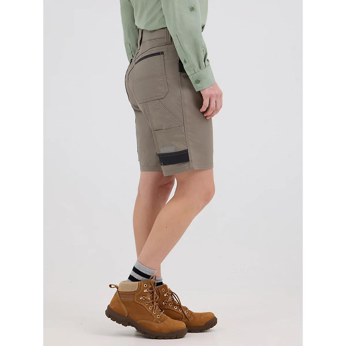 Women's Wrangler RIGGS Workwear® Technical Carpenter Short in Dark Khaki Product Image