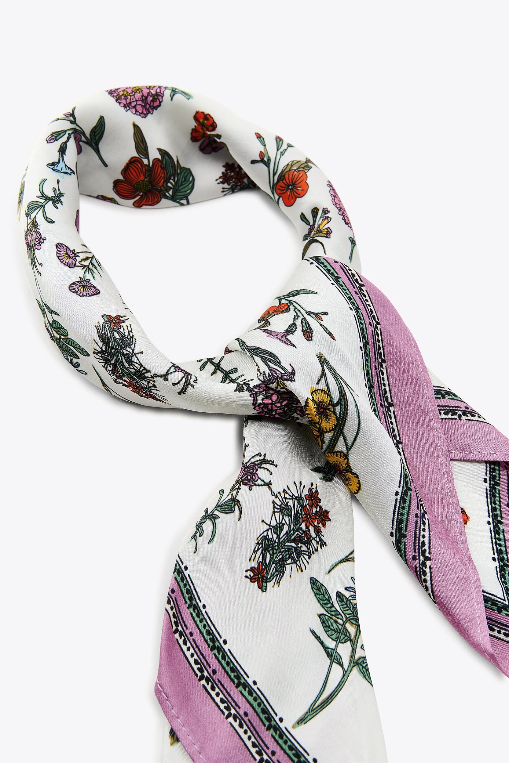 FLORAL PRINT SCARF Product Image