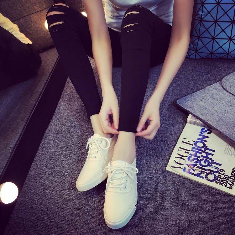 Lace-Up Couple Sneakers Product Image