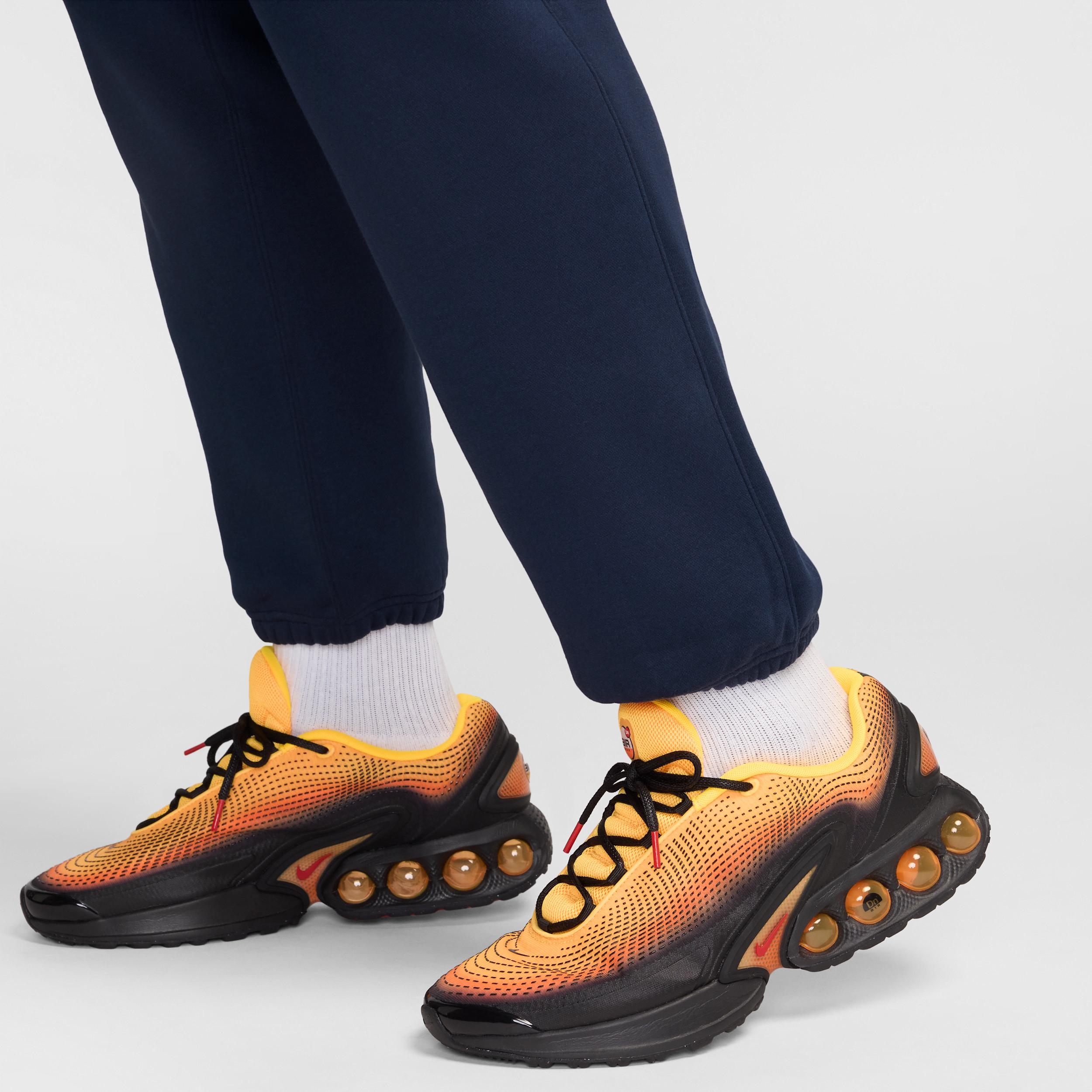 Nike Mens Club Fleece Pants | HJ2185-451 Product Image