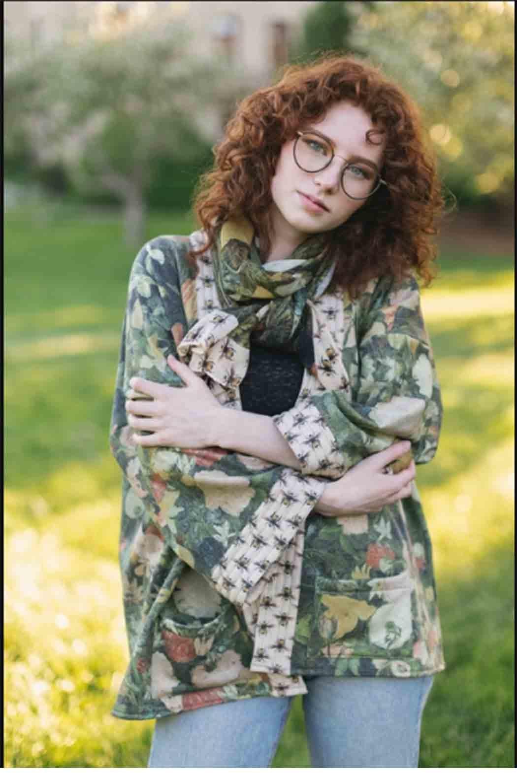 Dream In Flowers Kimono Product Image