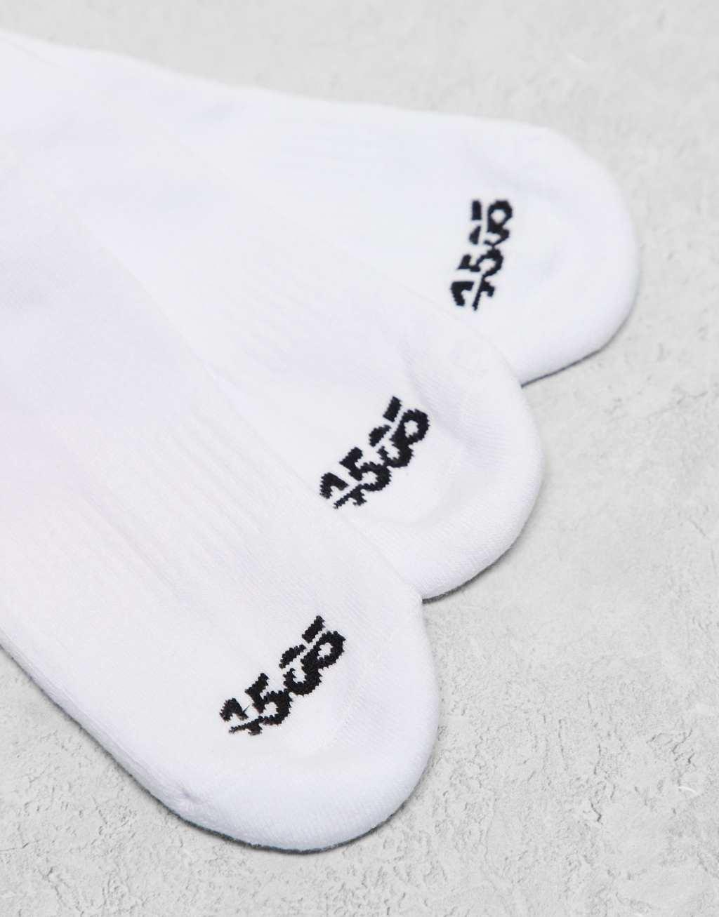 4505 Icon 3 pack quick dry crew sport socks in white  Product Image