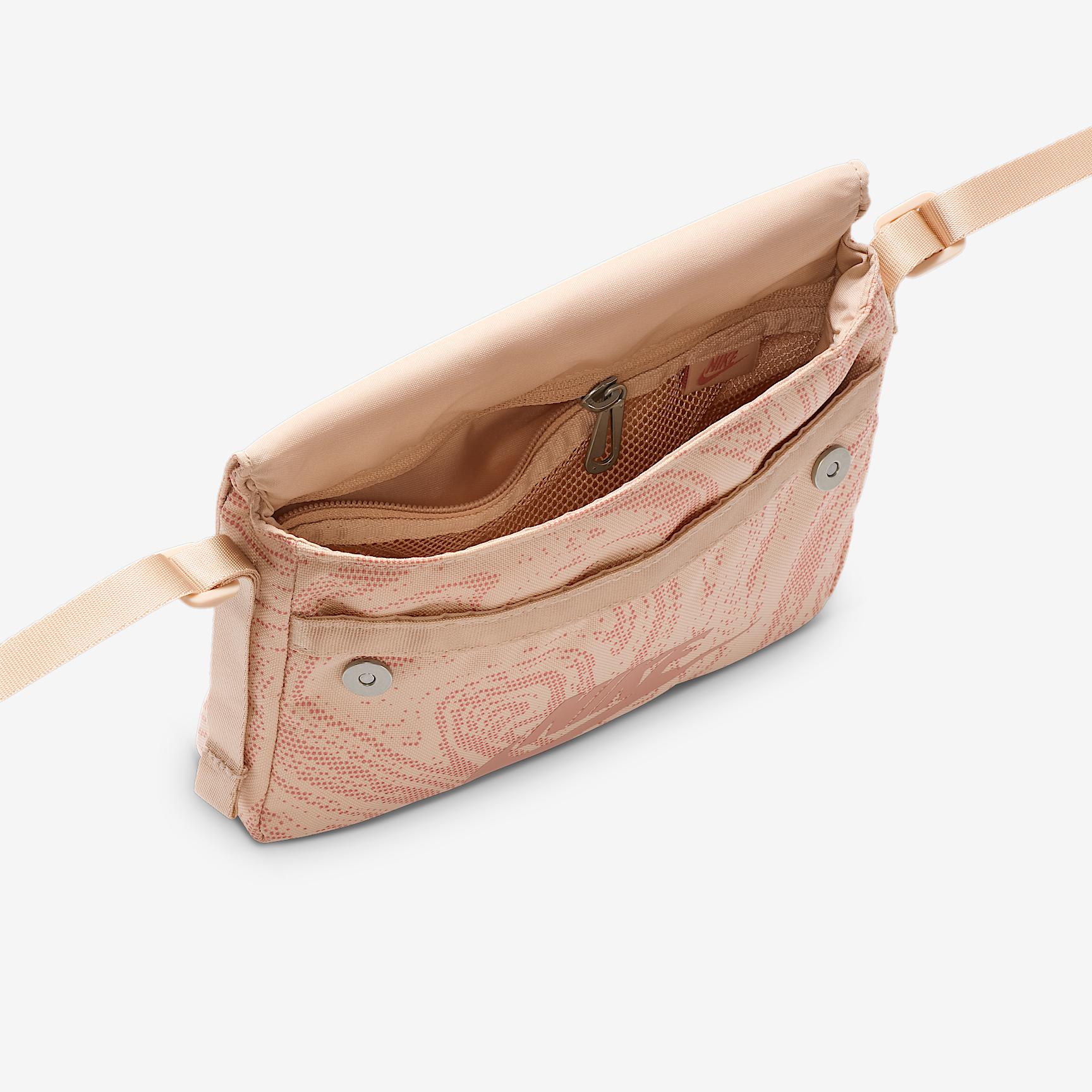 Womens Nike Sportswear Futura 365 Crossbody Bag (3L) | HV6621-126 Product Image