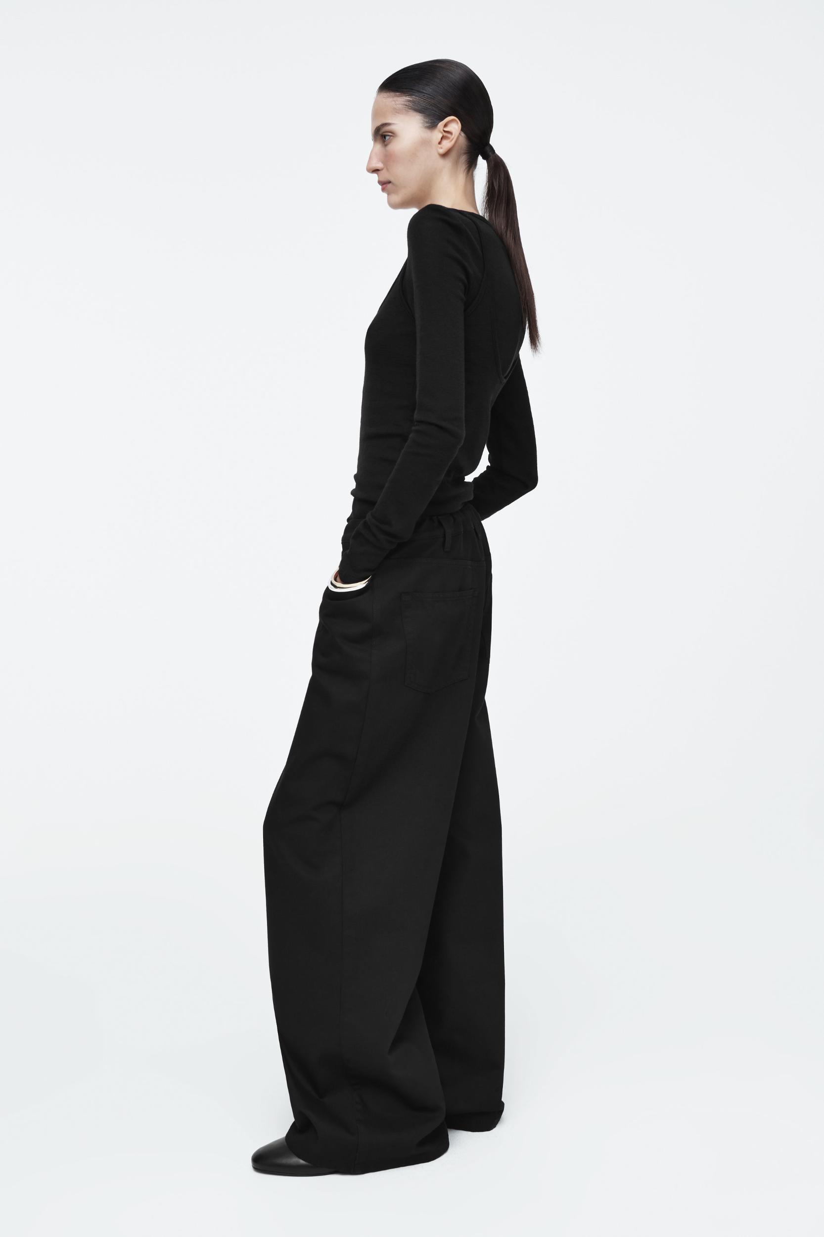 WIDE-LEG DRAWSTRING PANTS Product Image