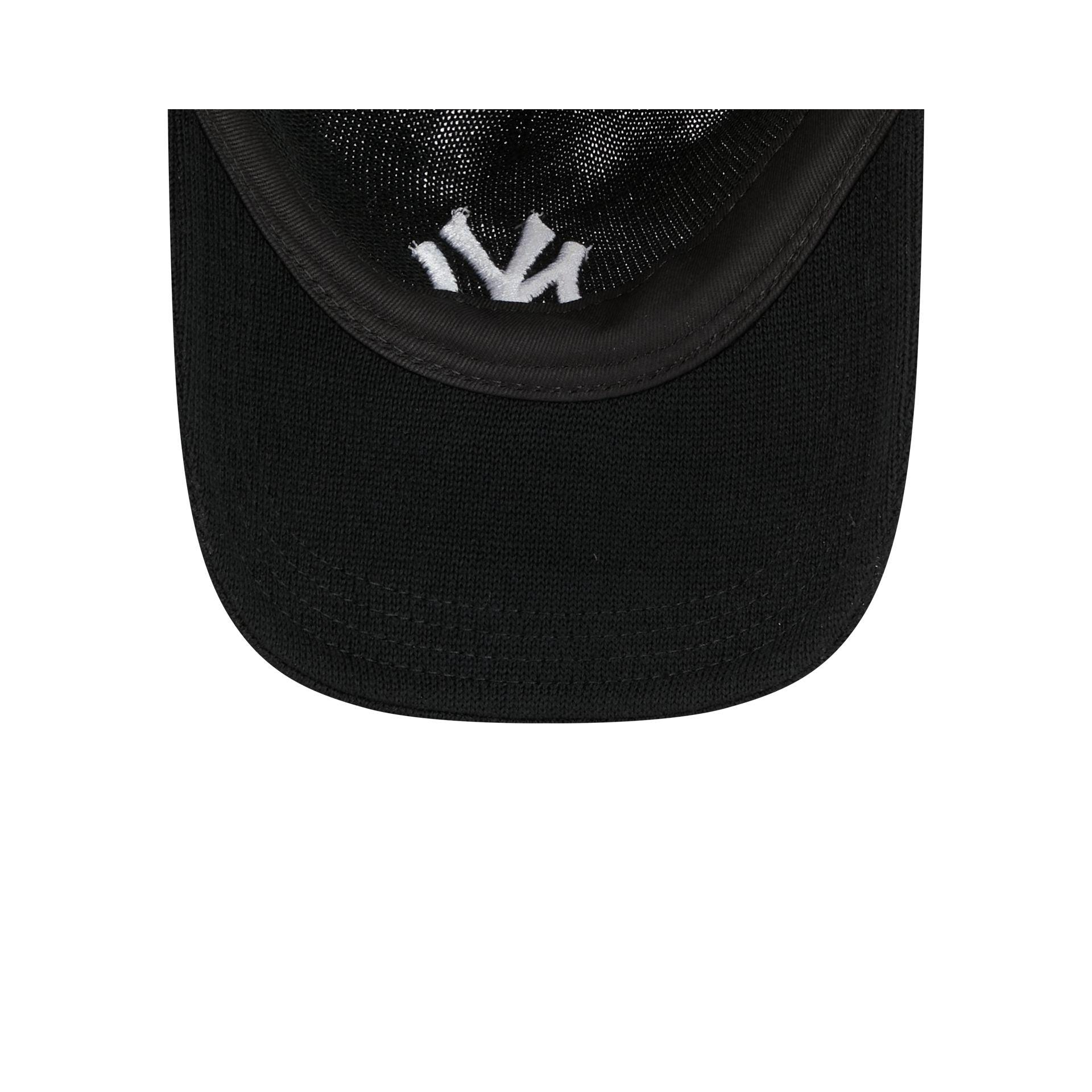 New York Knicks Merino Wool Black 9TWENTY Adjustable Hat Male Product Image