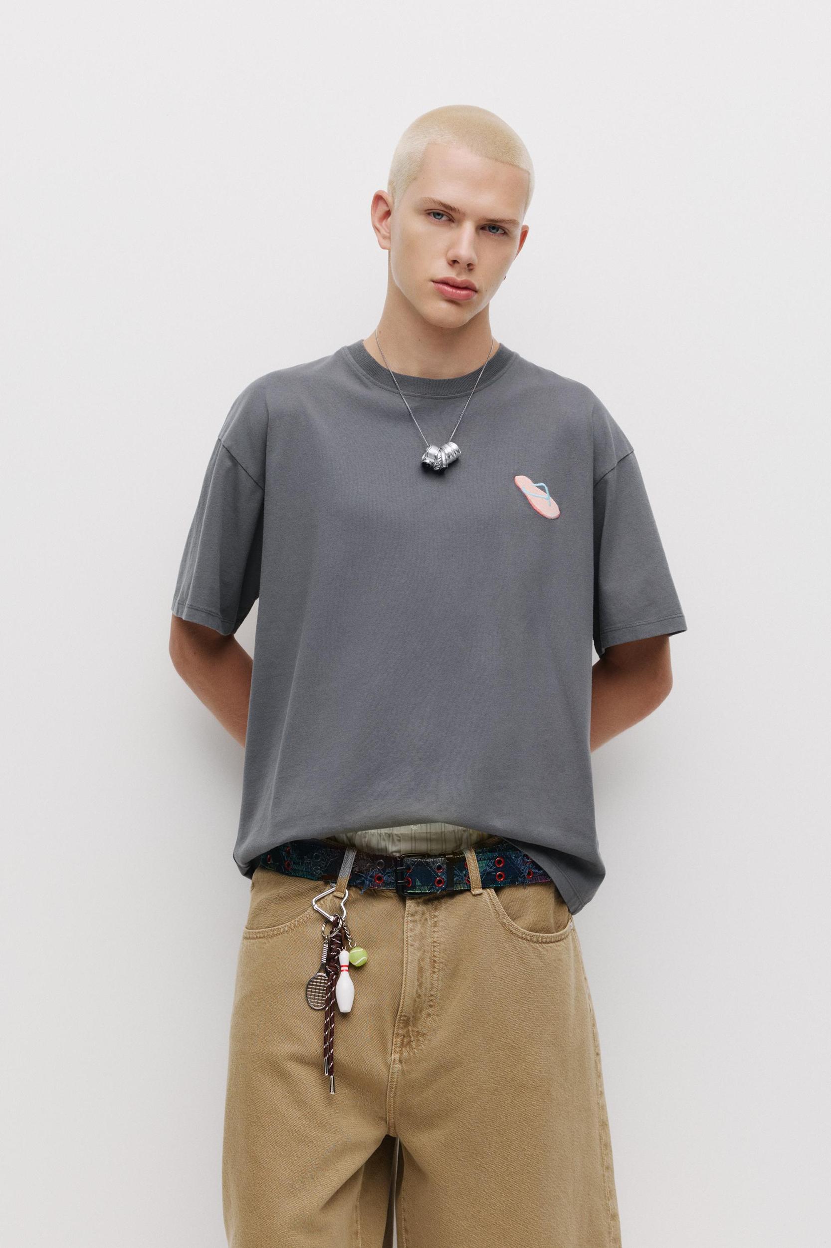 STWD thong sandals T-shirt Product Image