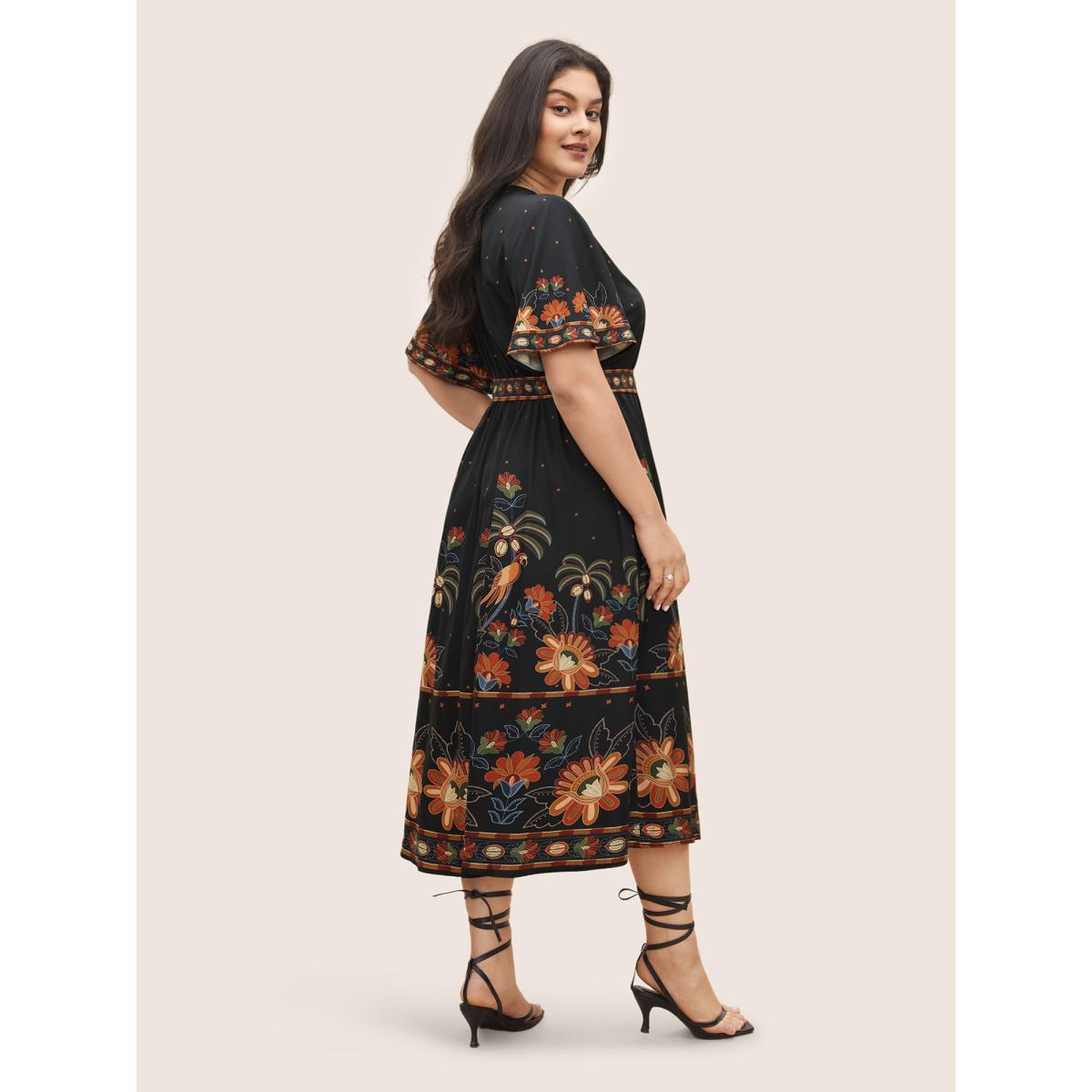 Plus Size Bandana Print Surplice Neck Flutter Sleeve Dress Black Women Resort Non V-neck Short sleeve Curvy Midi Dress BloomChic 10/M Product Image