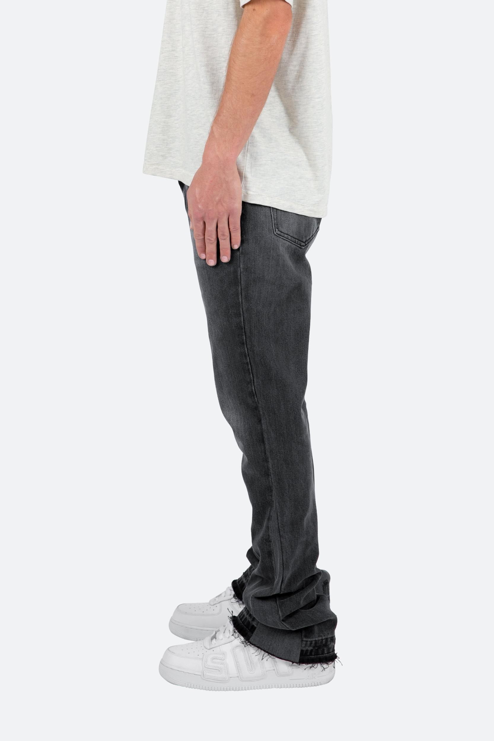 B476 Flare Denim - Black Male Product Image