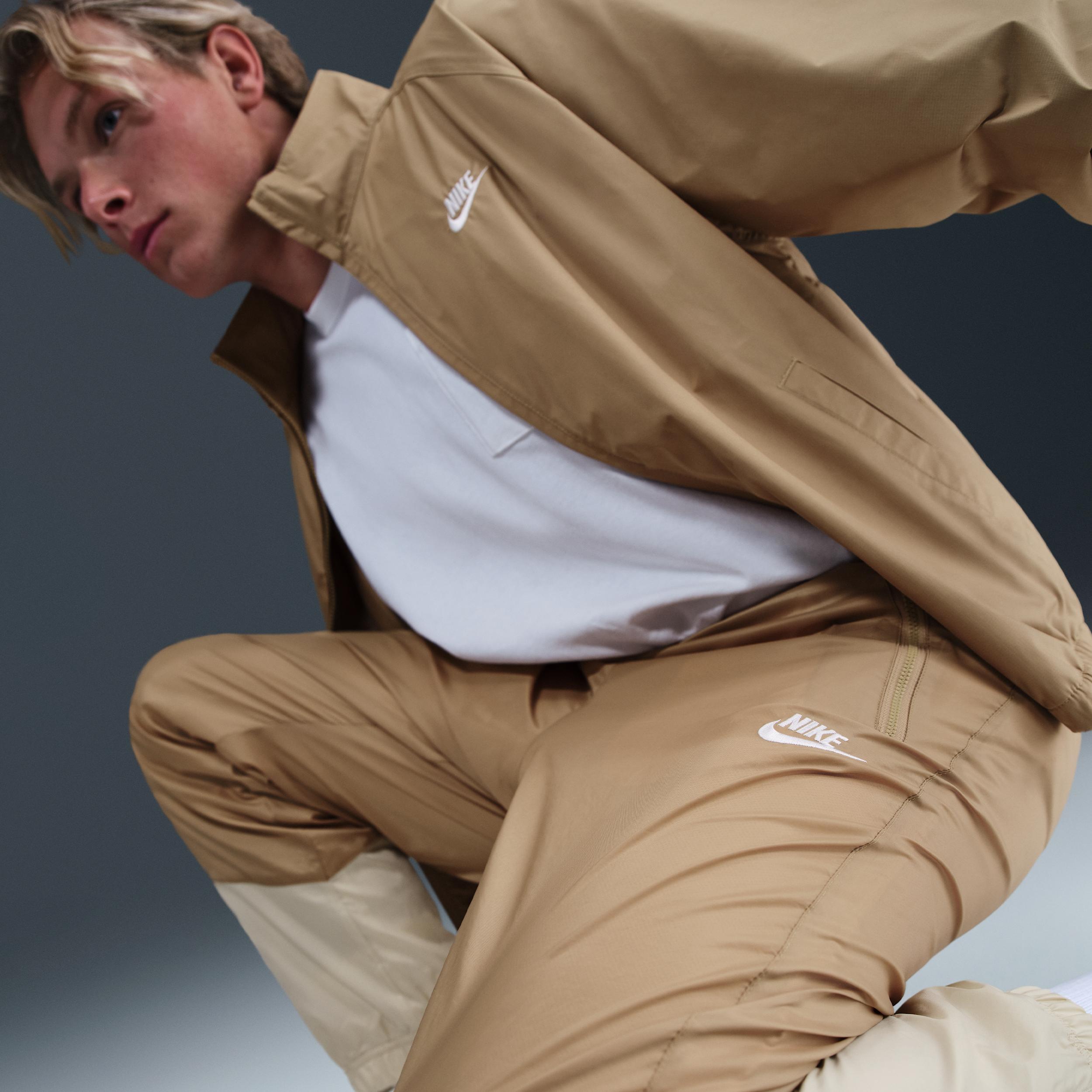 Nike Men's Windrunner Woven Lined Pants Product Image