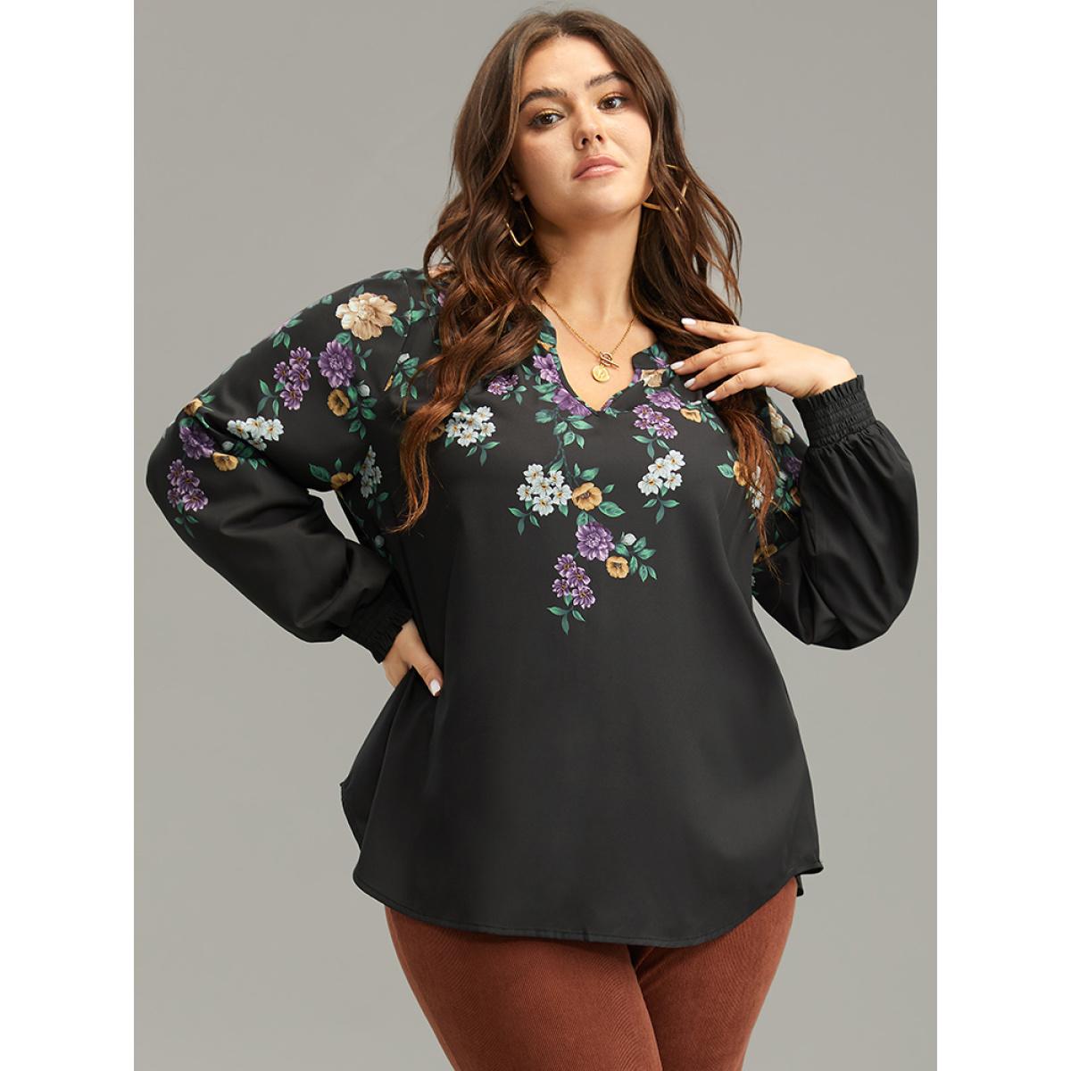 Plus Size Black Floral Print Shirred Curved Hem Blouse Women Elegant Long Sleeve V-neck Dailywear Blouses BloomChic 28/5X Product Image