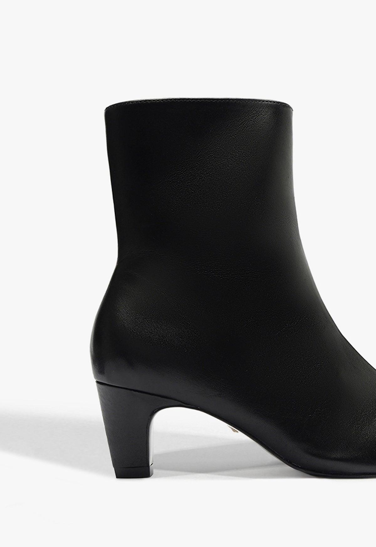 Dellia Bootie Female Product Image