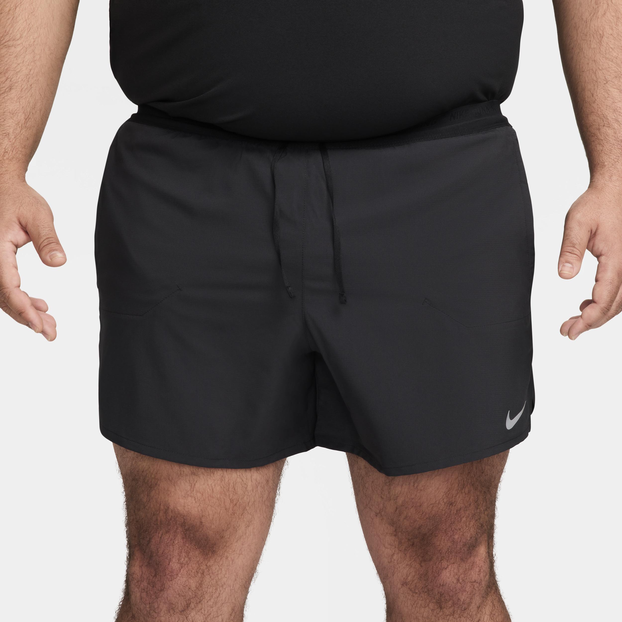 Nike Men's Stride Dri-FIT 5" 2-in-1 Running Shorts Product Image