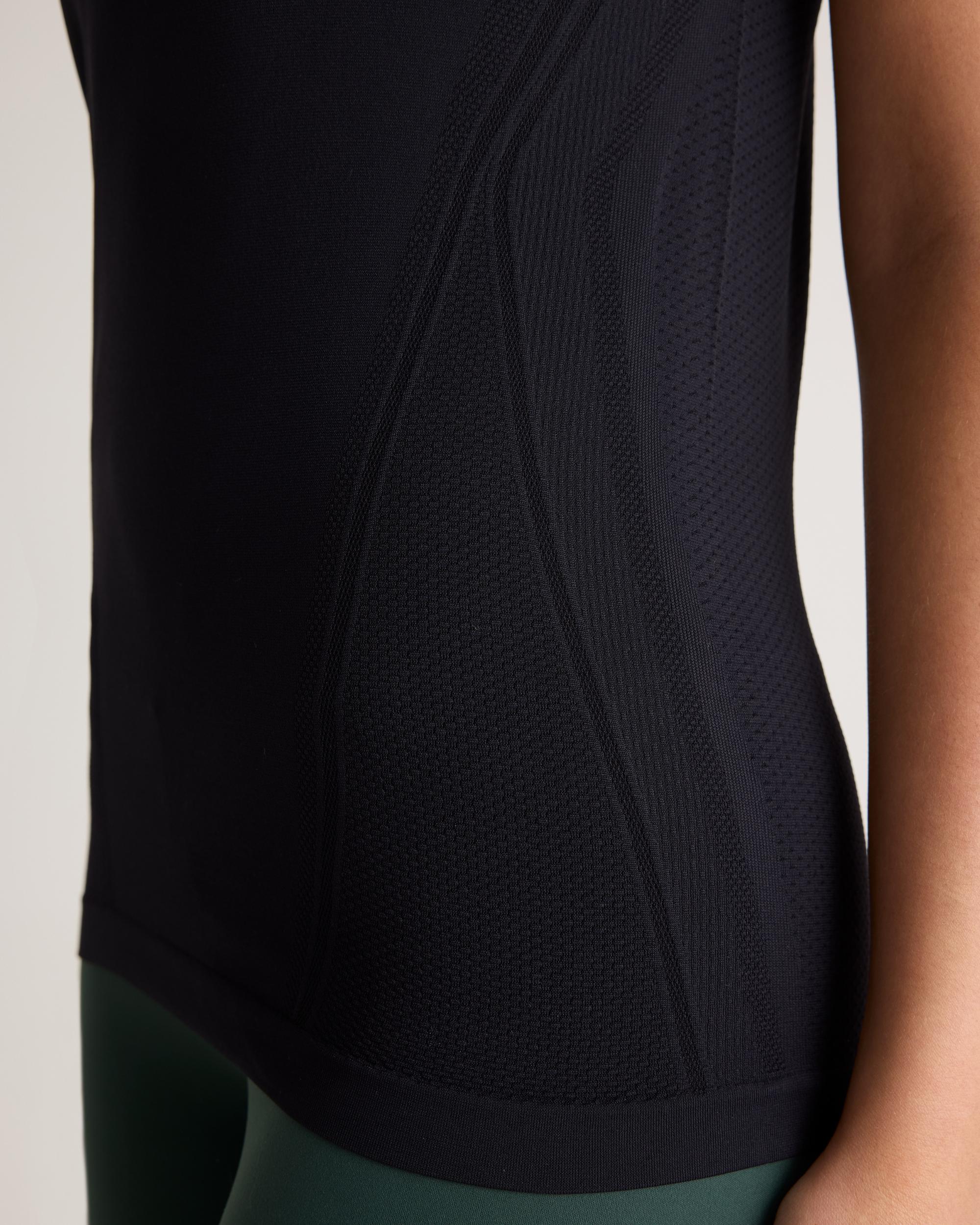 Quince | Women's Seamless T-Shirt Size XL, Nylon Product Image