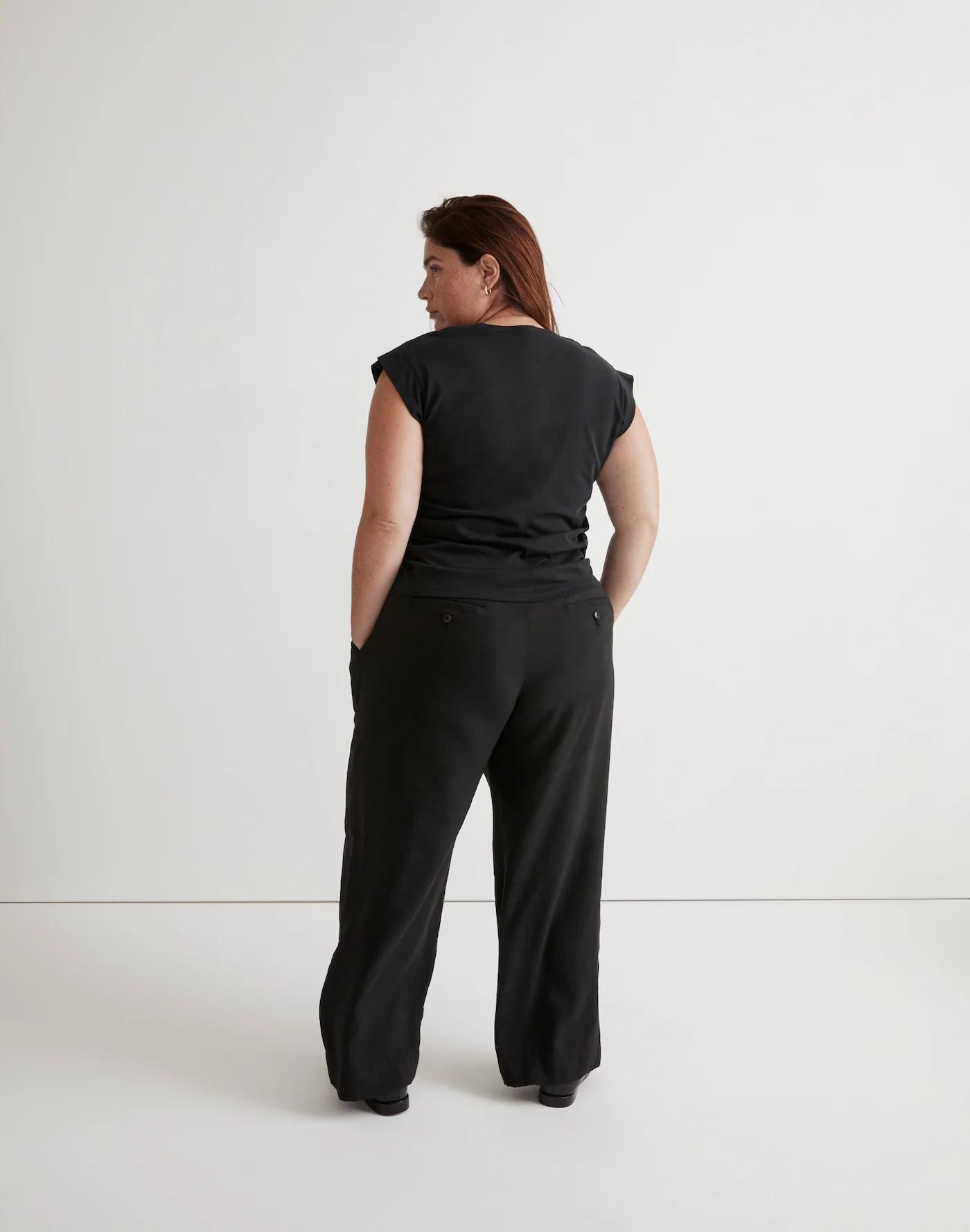 Plus Side-Cinch Muscle Tee Product Image