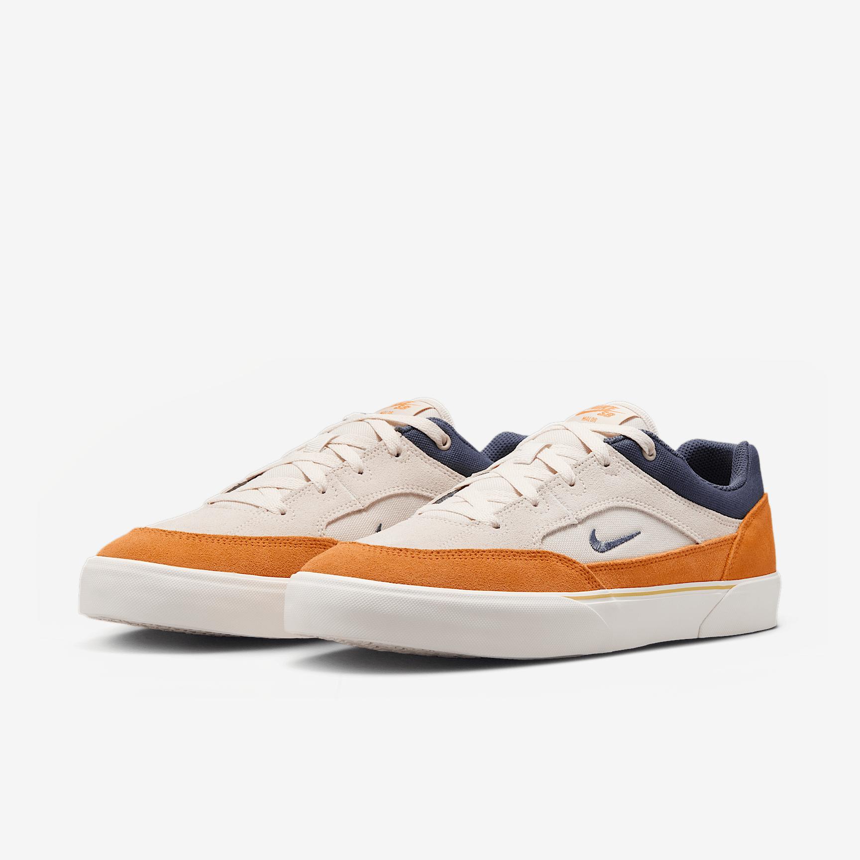 Mens Nike SB Malor Shoes | FV6064-103 Product Image