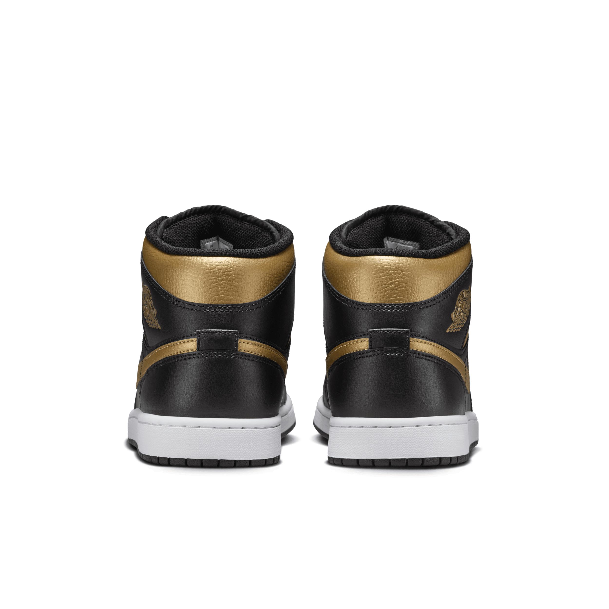 Mens Air Retro 1 Mid Casual Shoes Product Image