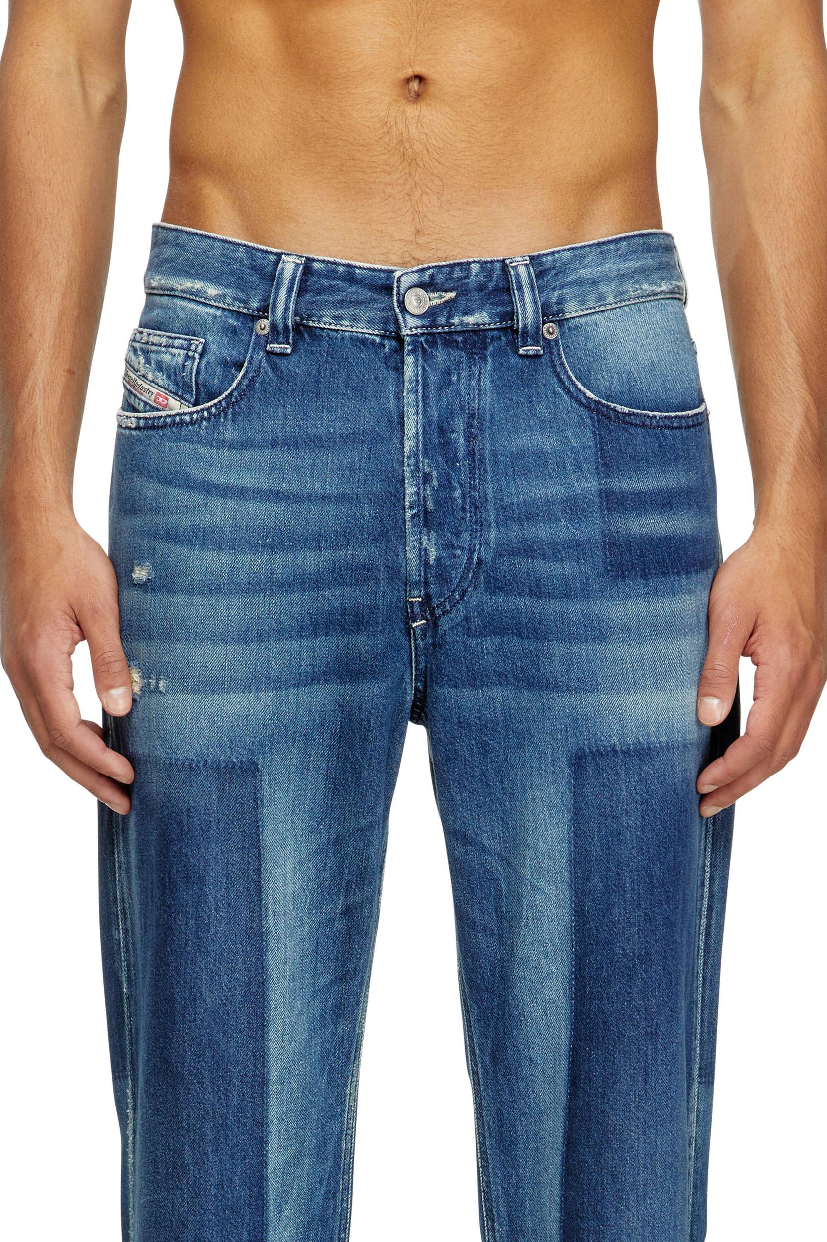 Regular Jeans 2024 D-Macs 09M52 Product Image