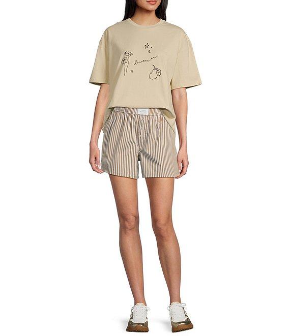 Things Between Dreamer Graphic T-Shirt Product Image