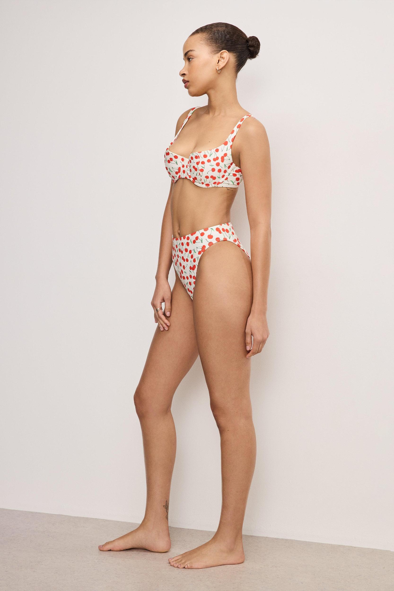 GOOD WAIST CHEEKY BIKINI BOTTOM | SNOW CHERRIES 04 Product Image