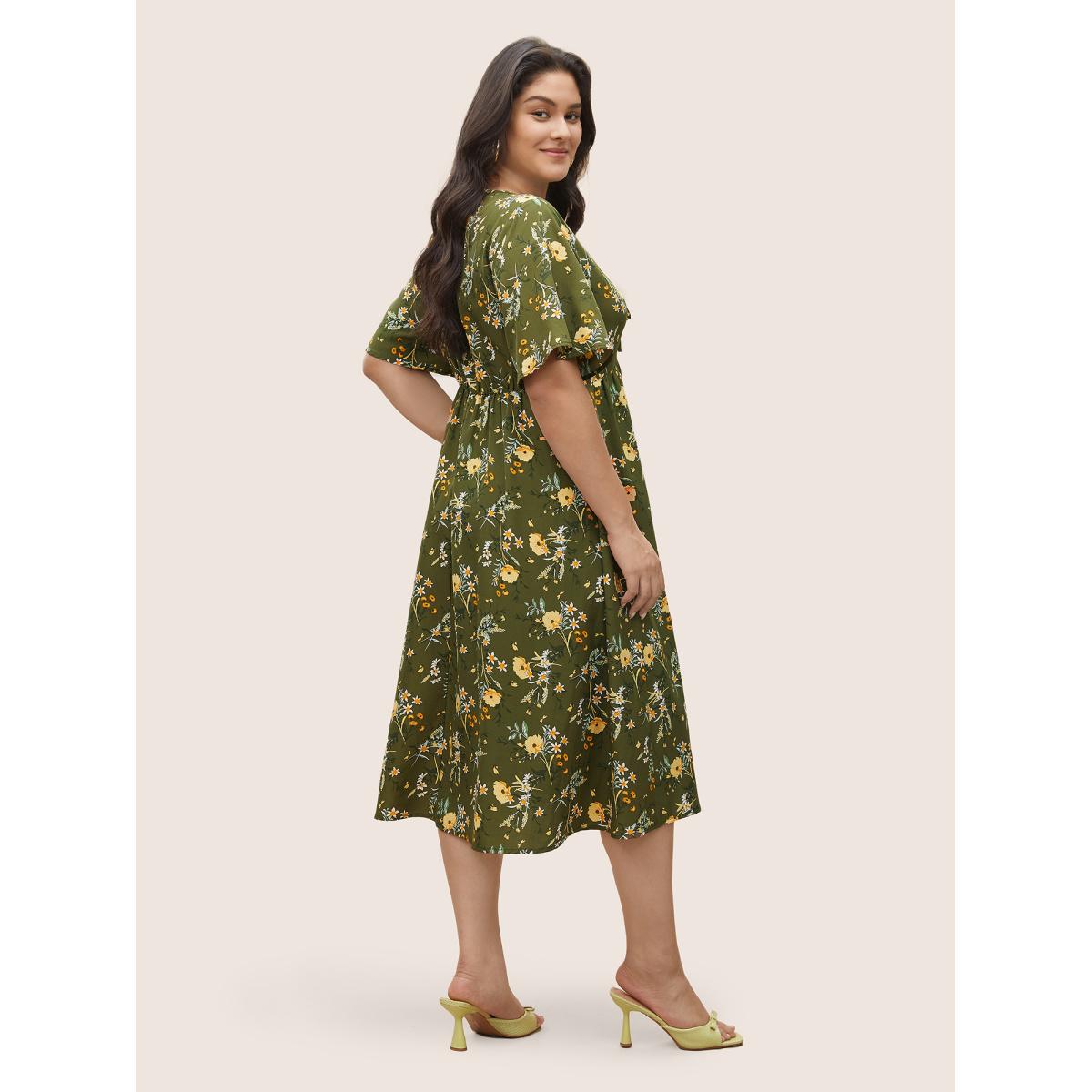 Plus Size Floral Elastic Waist Drawstring Pocket Dress Moss Women Elegant Non V-neck Short sleeve Curvy Midi Dress BloomChic 10/M Product Image