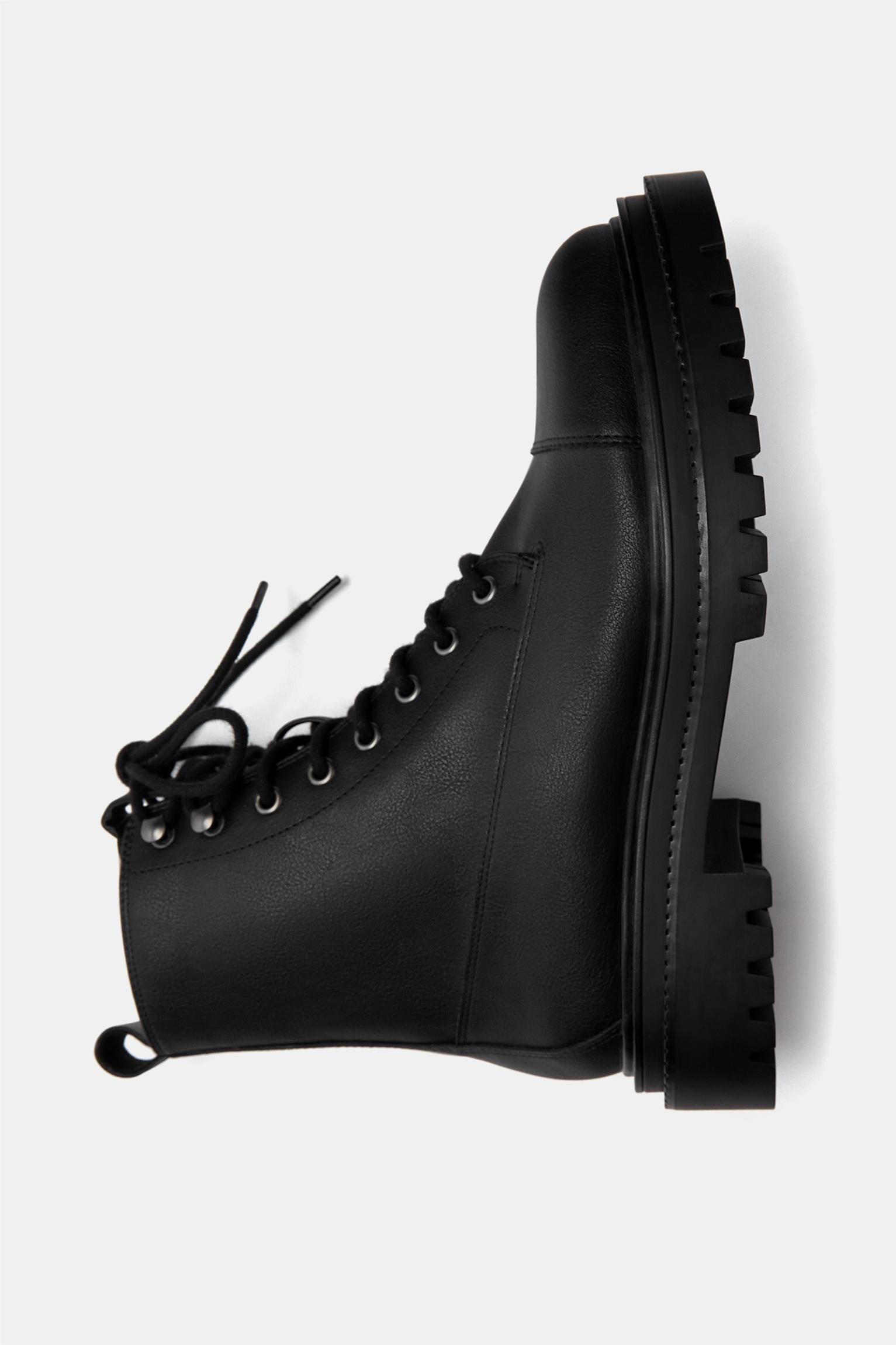 Lace-up boots Product Image