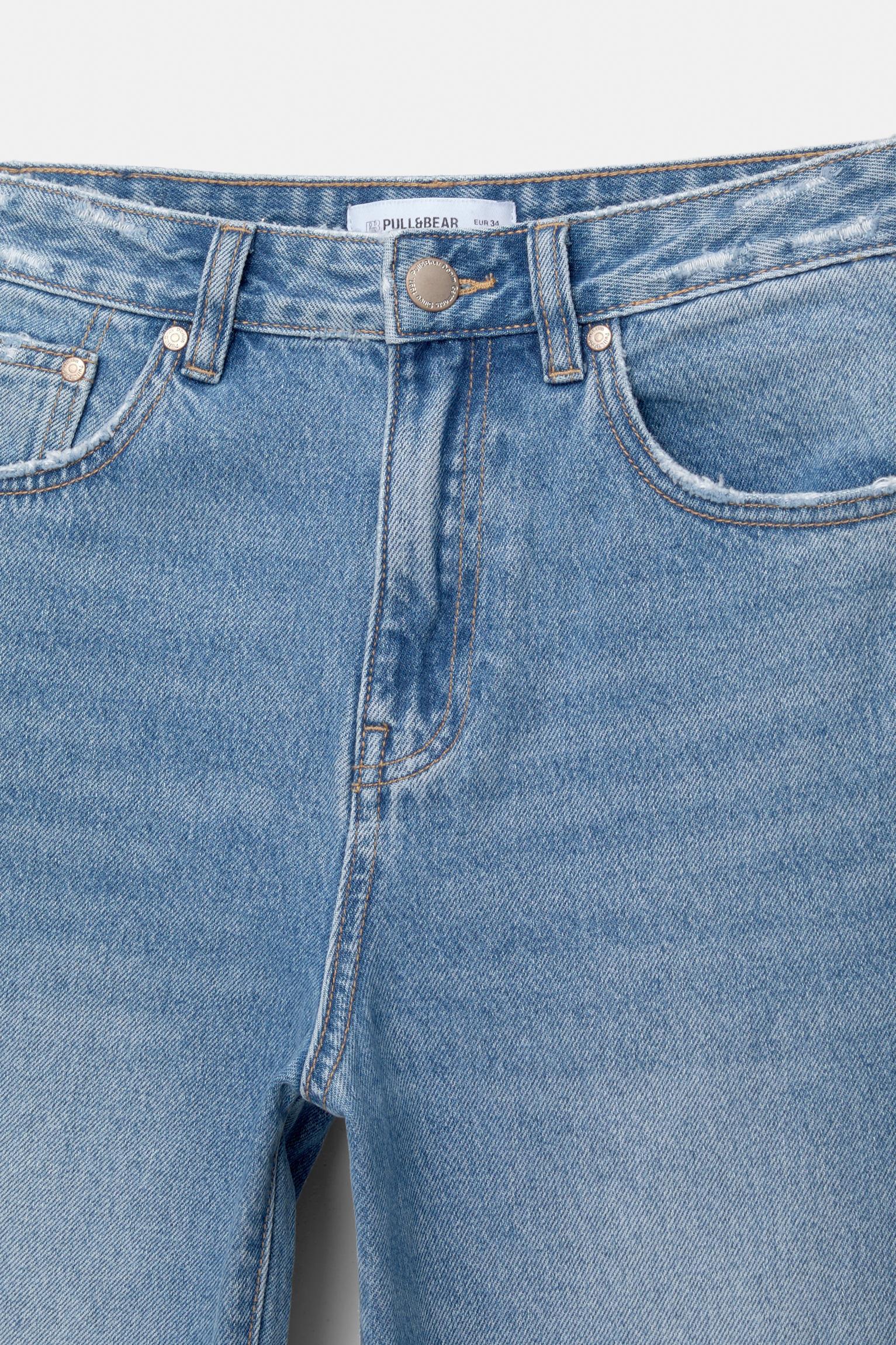 Straight-leg baggy jeans with turn-up hems Product Image