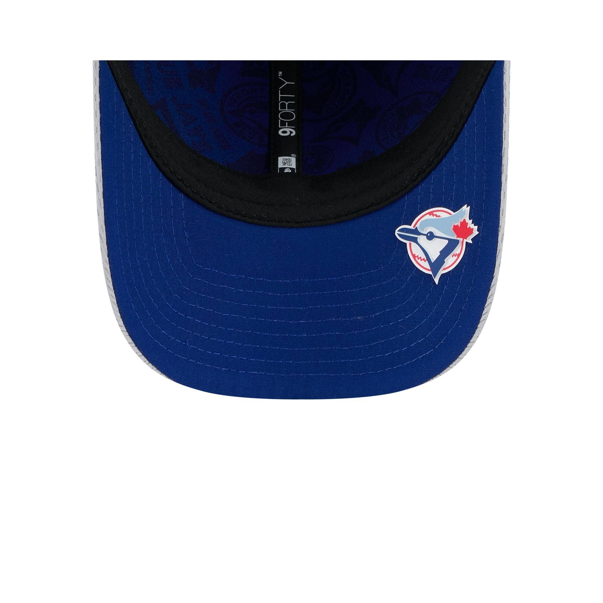 Toronto Blue Jays 2025 Clubhouse Gray 9FORTY M-Crown Snapback Hat Male Product Image