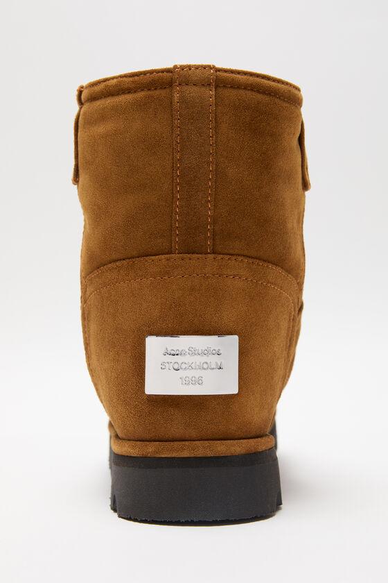 Shearling leather boots Product Image