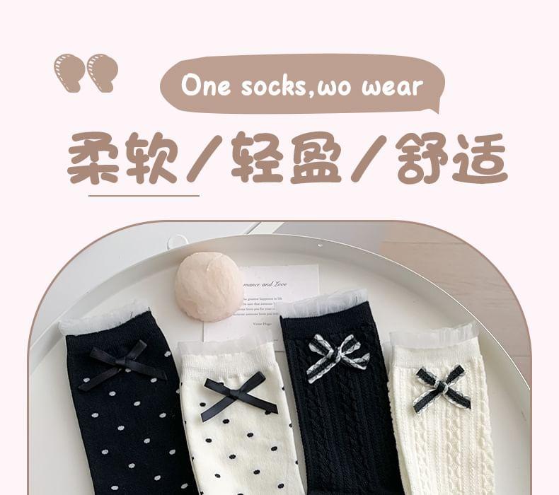 Bow Socks Product Image