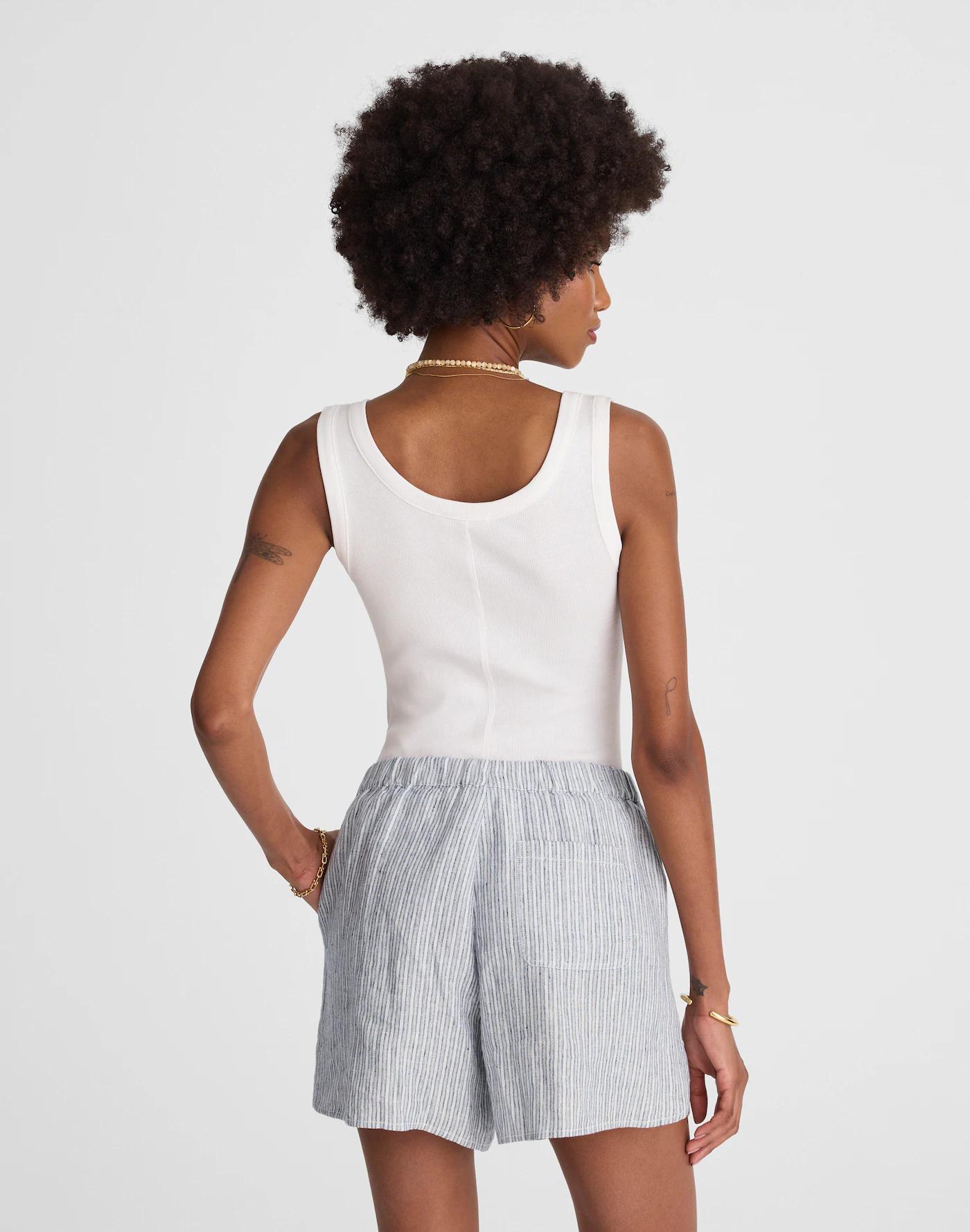 Curved Hem Pull-On Shorts in 100% Linen Product Image