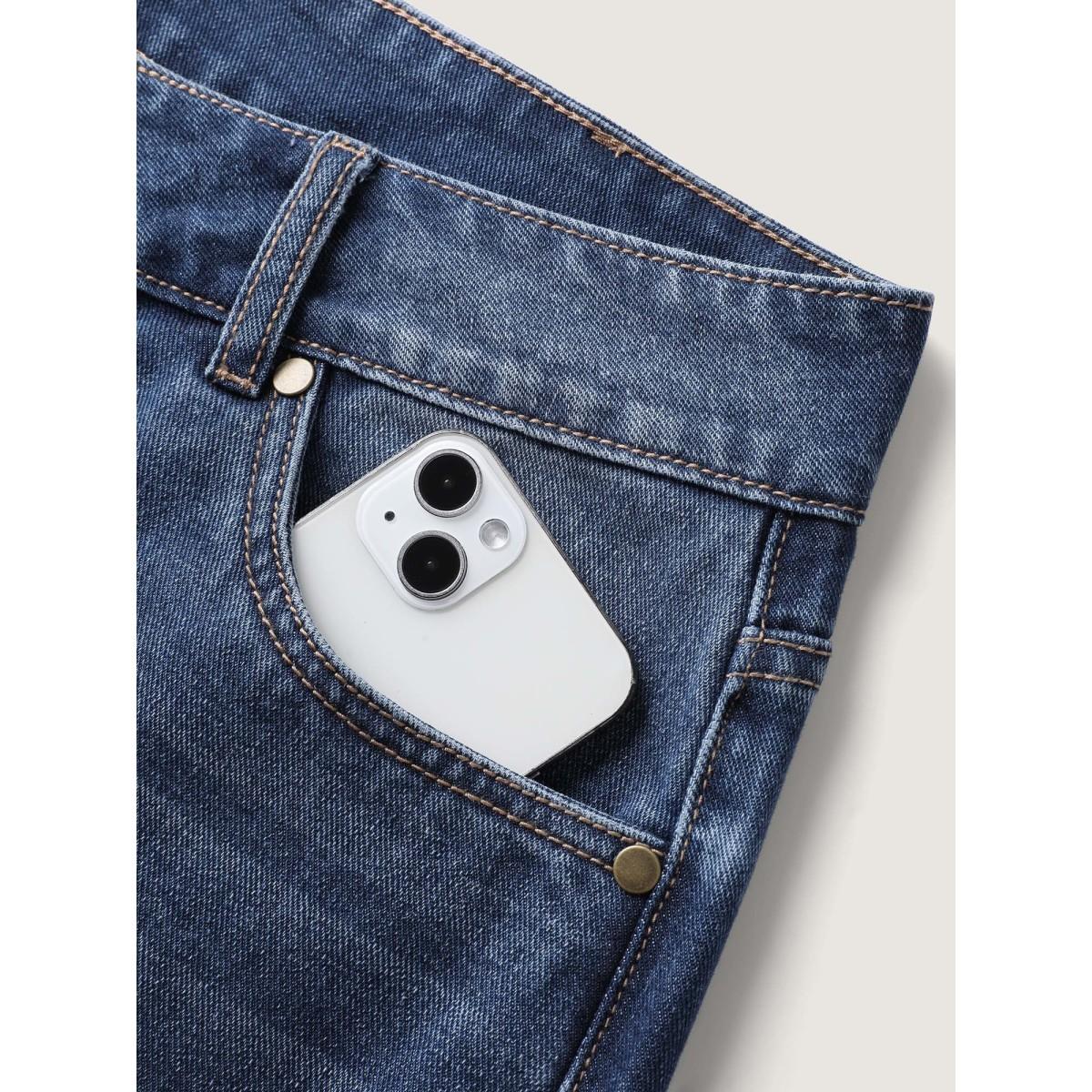 Plus Size Wash Vintage Pockets Haren Jeans Women Midblue Leisure Topstitching Medium stretch Slanted pocket Jeans BloomChic 30/6X Product Image