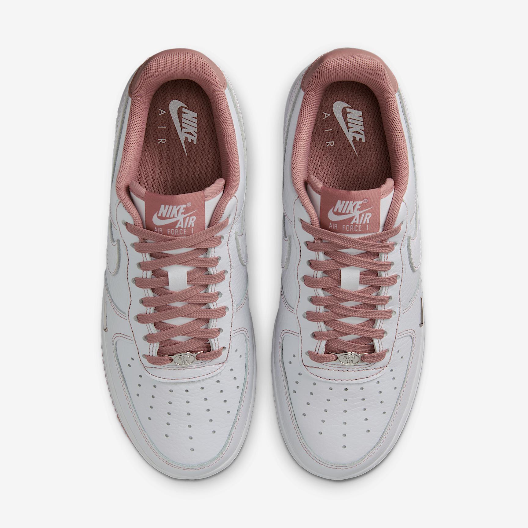 Nike Womens Air Force 1 07 Mini Jewel Shoes | IB6543-102 Product Image