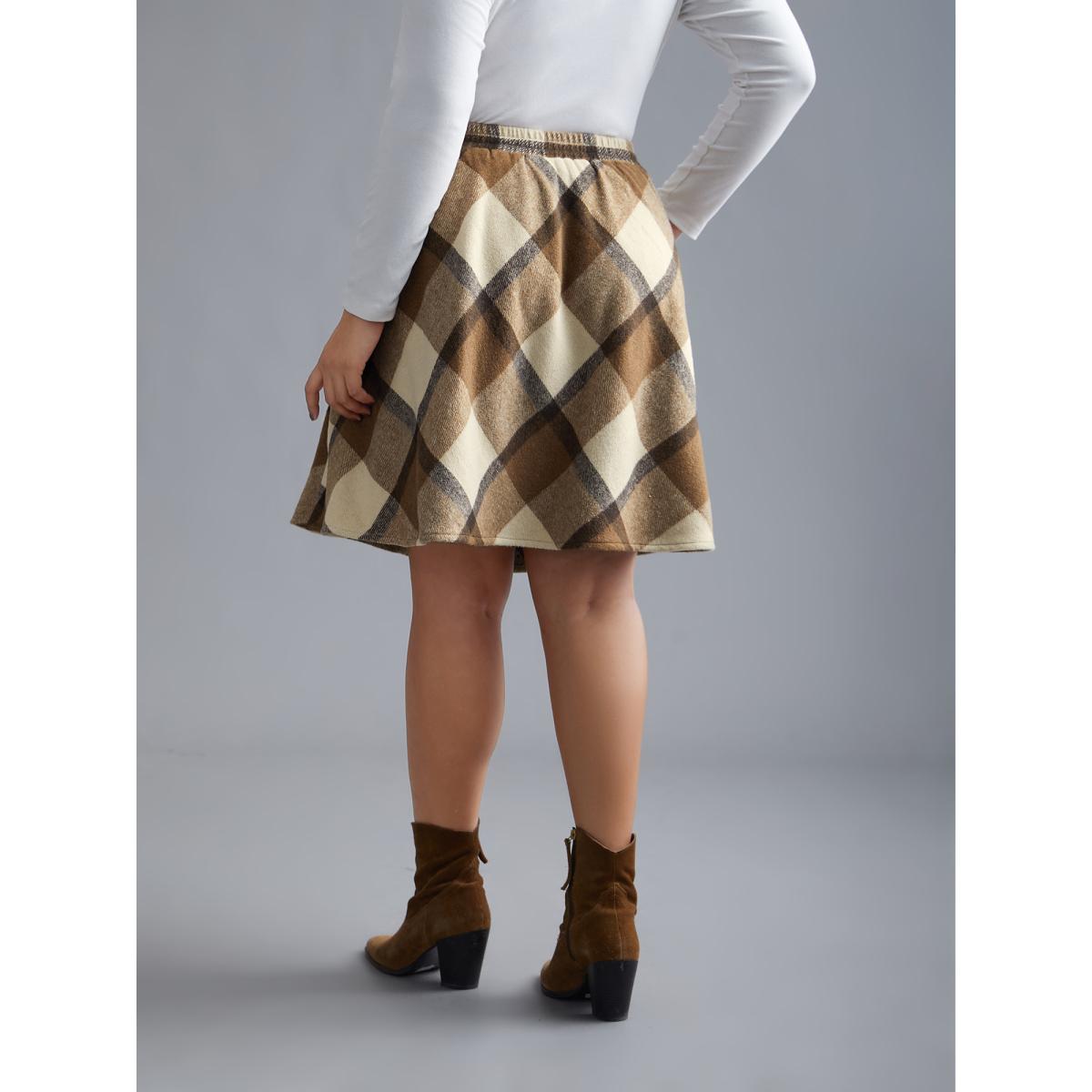 Plus Size Plaid Pattern Elastic Waist A-line Mini Skirt Women Bronze Elegant Low stretch Slanted pocket Everyday Skirts BloomChic 30/6X Product Image