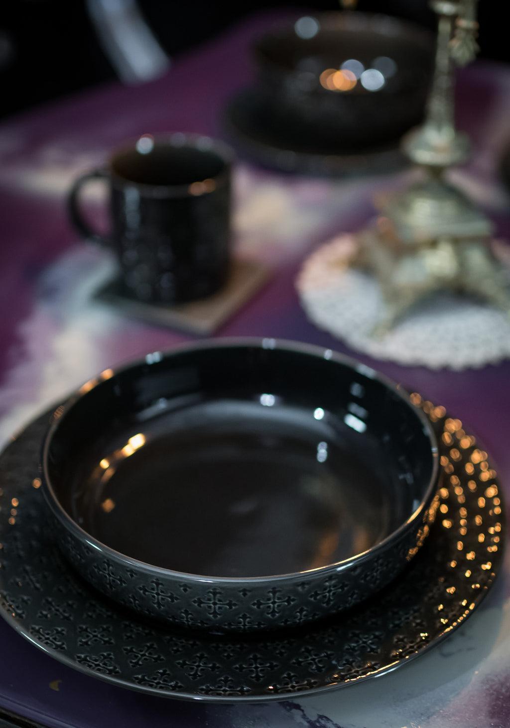 Crux Debossed Ombre Dinner Plate (4 Piece Set) Product Image