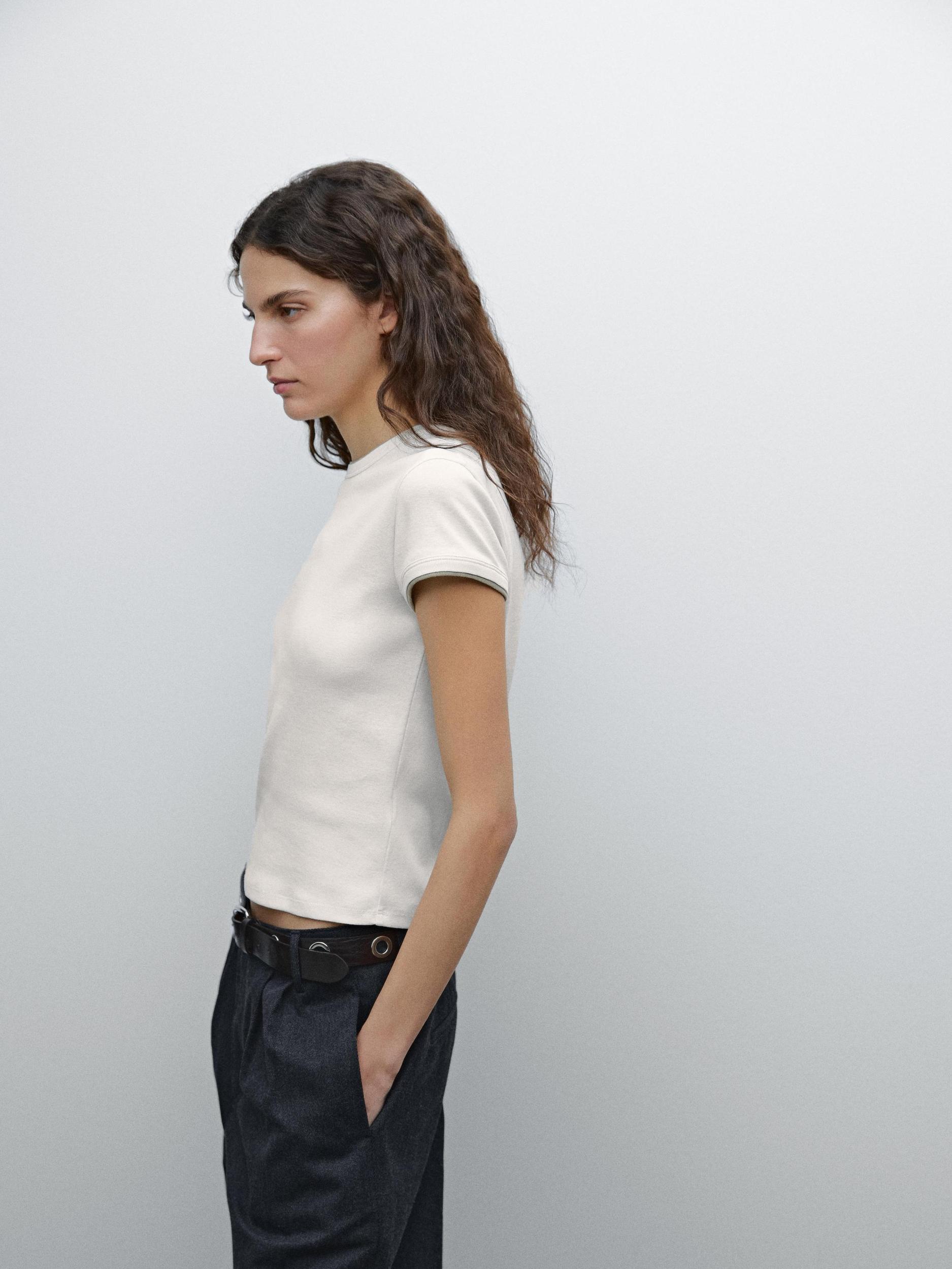 Contrast rib T-shirt 100% cotton Product Image