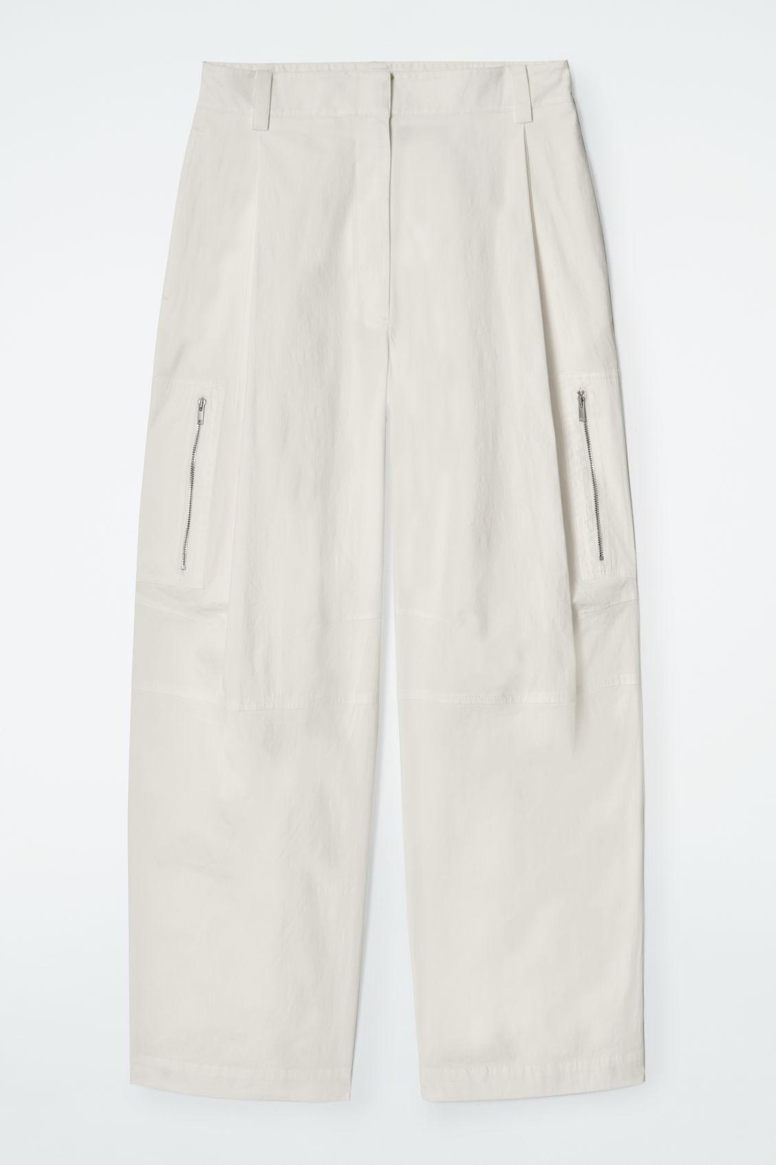 UTILITY BARREL-LEG CARGO PANTS Product Image