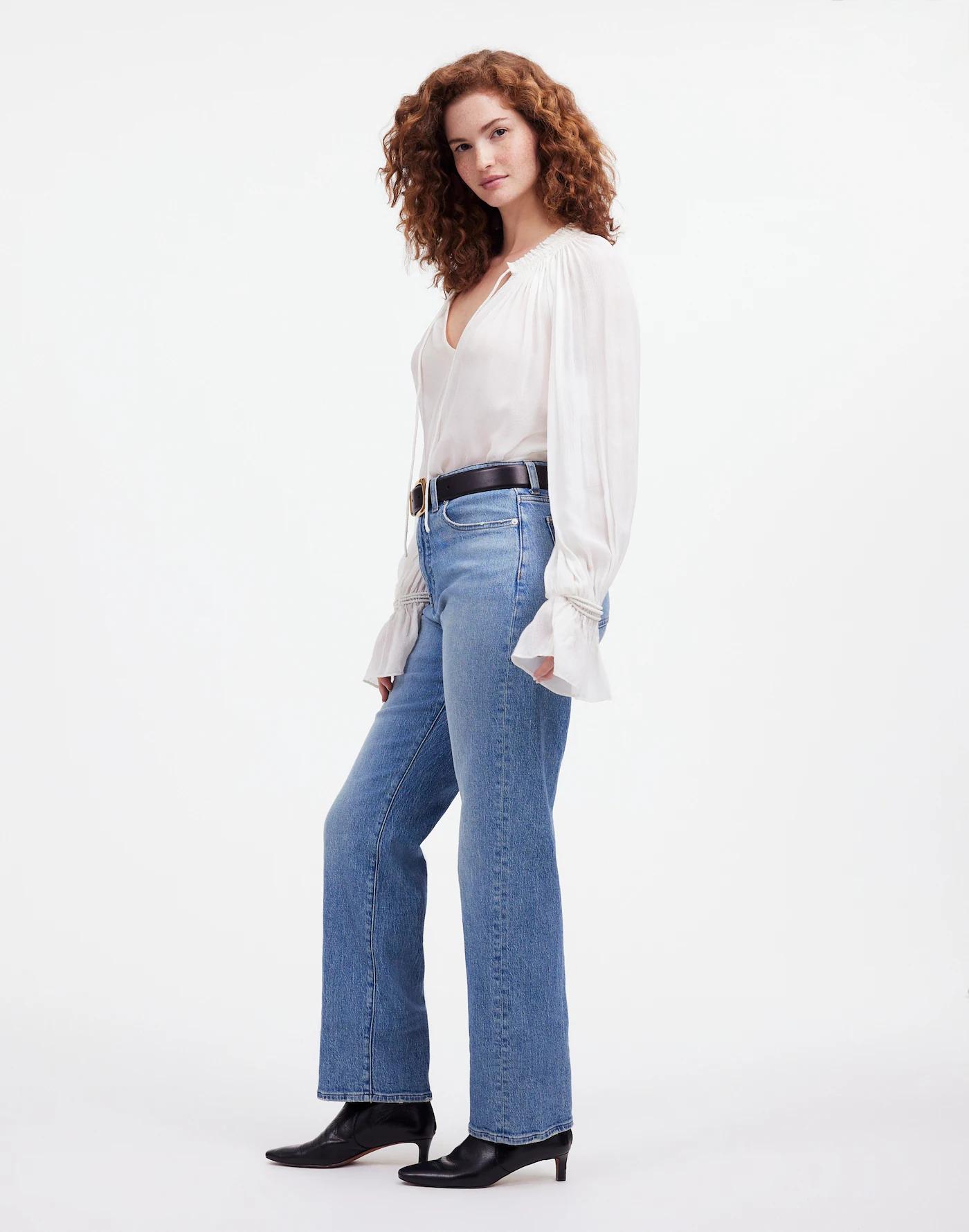 The Curvy '90s Straight Jean Product Image
