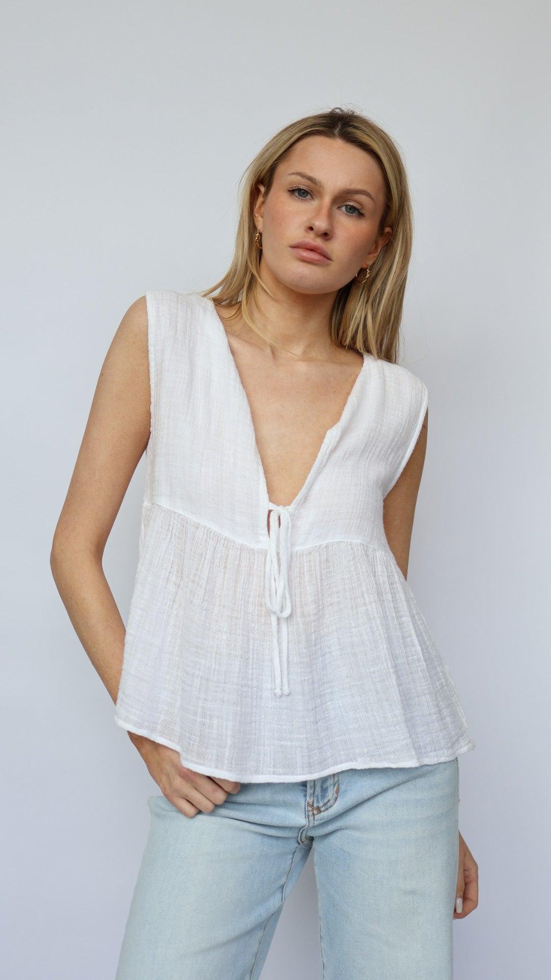 Sleeveless Lightweight Top Product Image