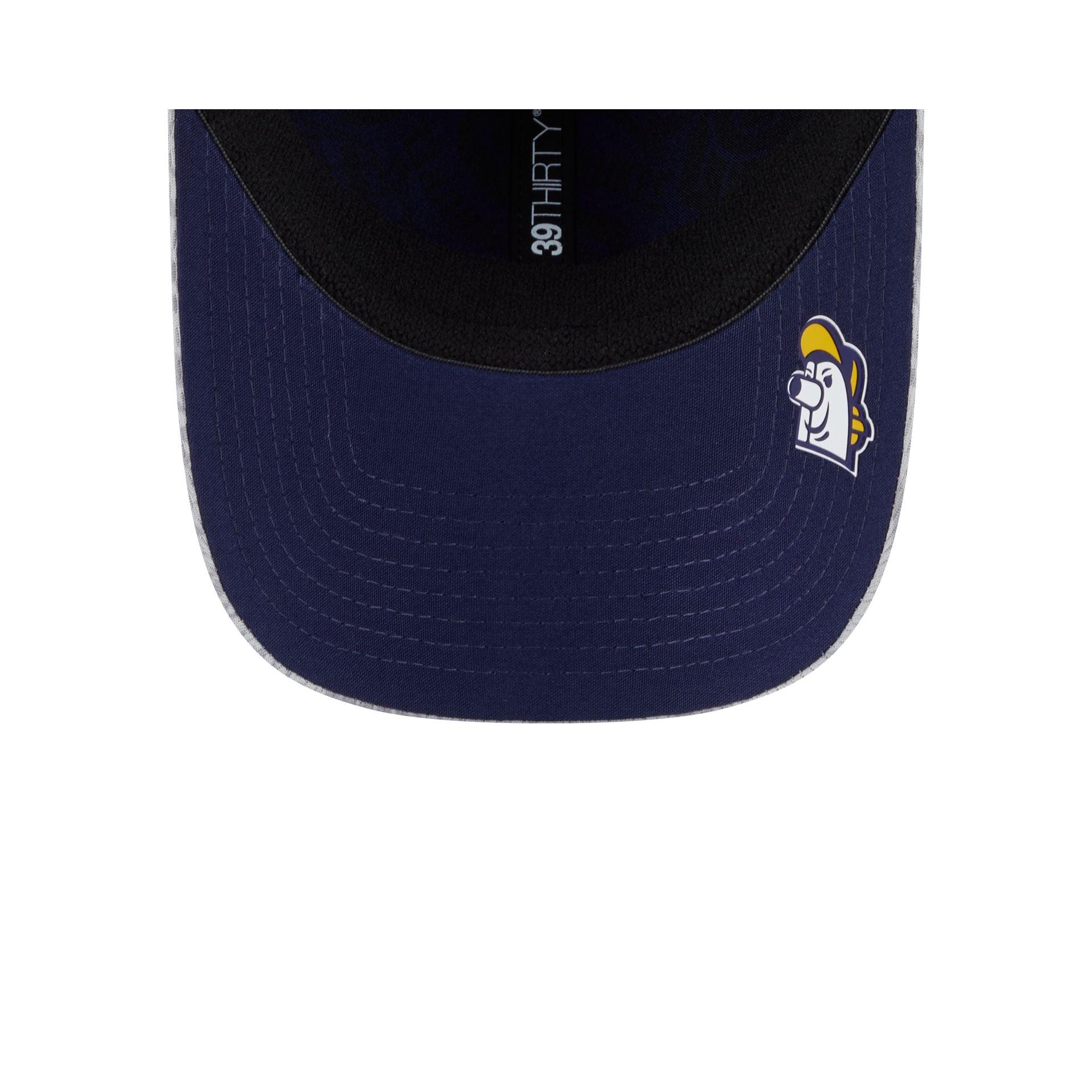 Milwaukee Brewers 2025 Clubhouse Gray 39THIRTY Stretch Fit Male Product Image