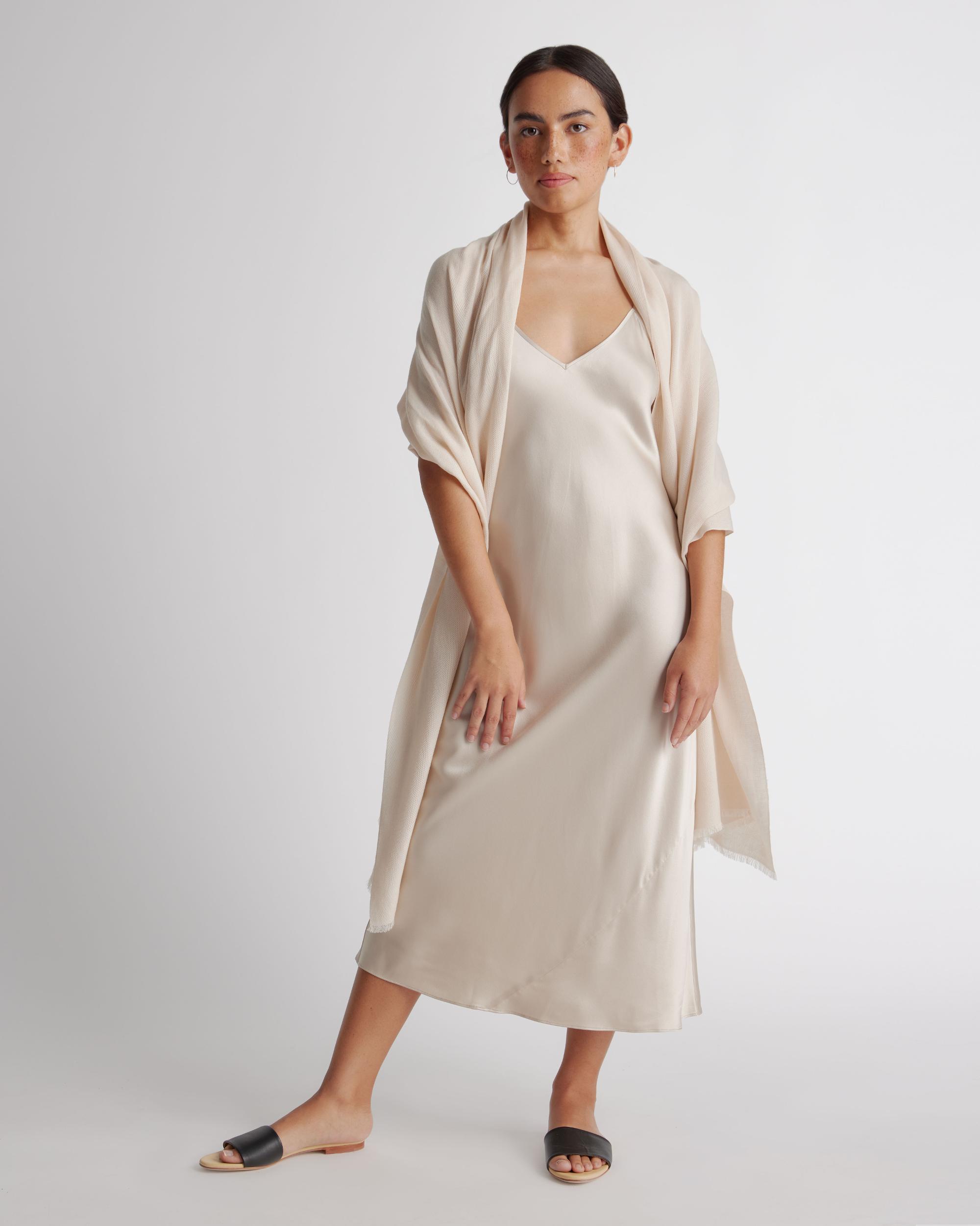 Quince | Women's Featherweight Cashmere Silk Frayed Edge Scarf Product Image