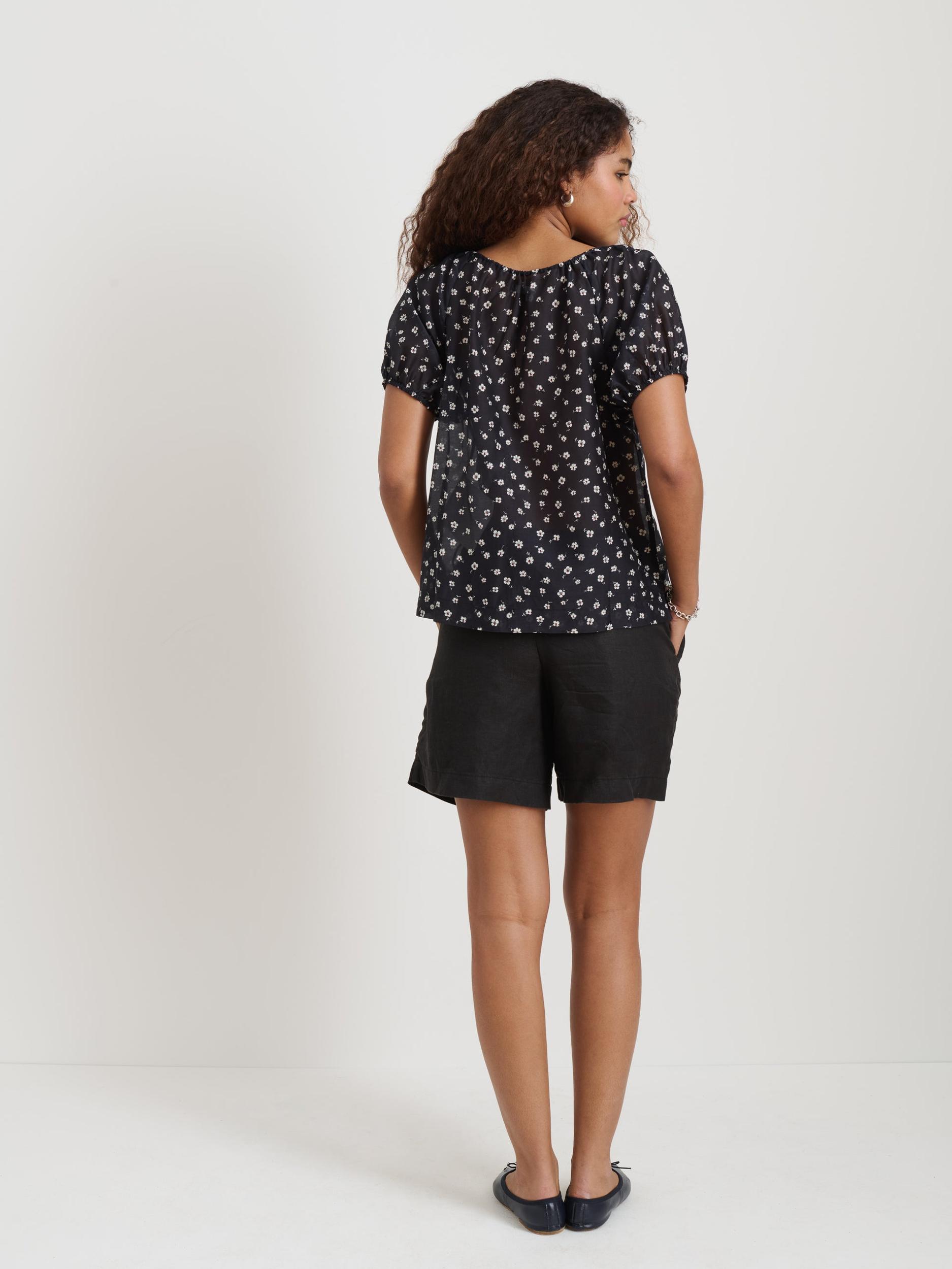 Rose Top In Floral Cotton Silk Product Image